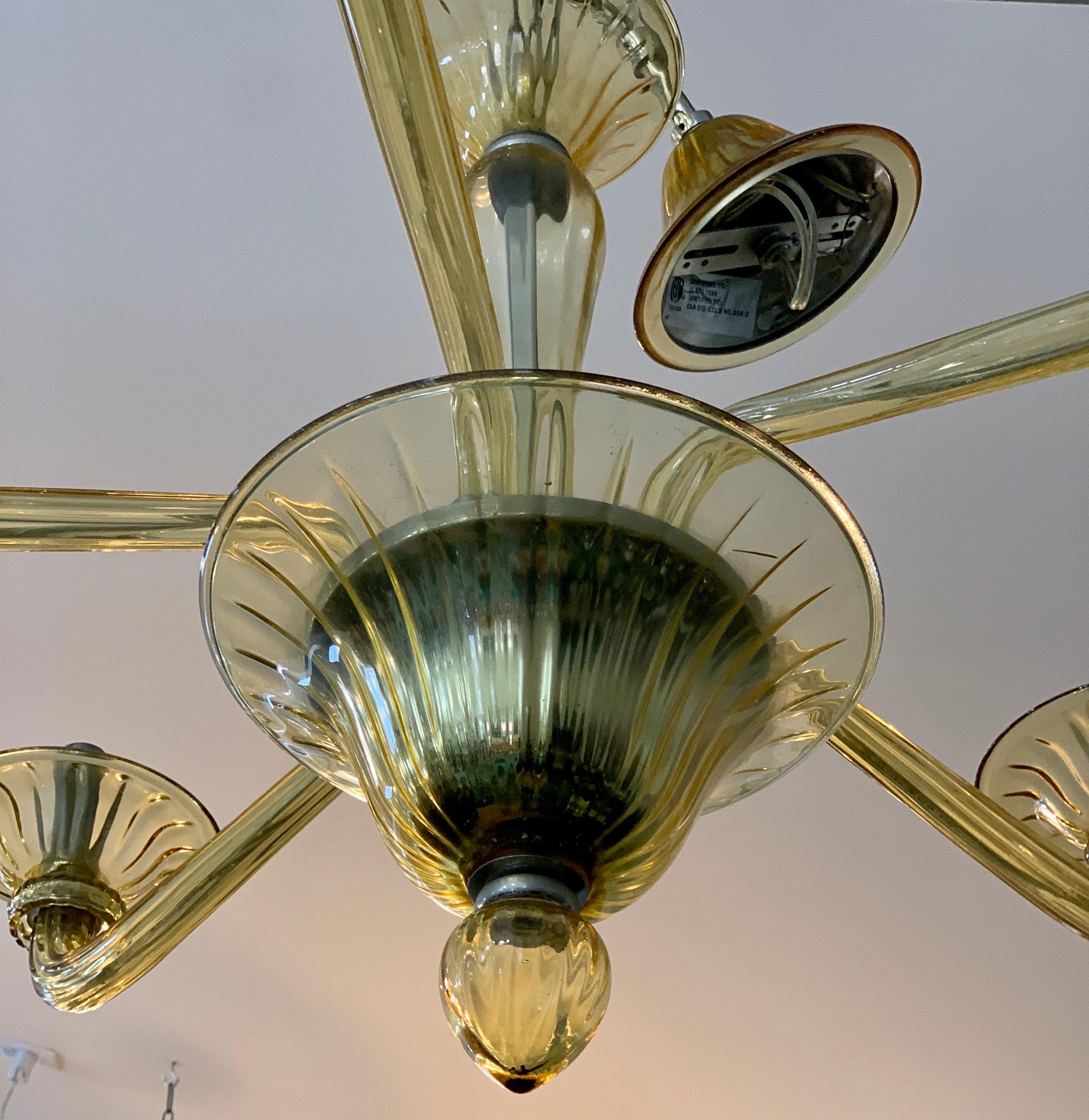 Mid-Century Modern Gold Murano Glass Five-Arm Chandelier Made in Italy In Good Condition In West Hartford, CT