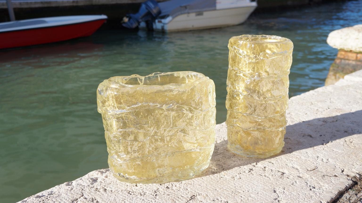 Vases en verre de Murano doré modernes du milieu du siècle, style italien, années 1998 en vente 11