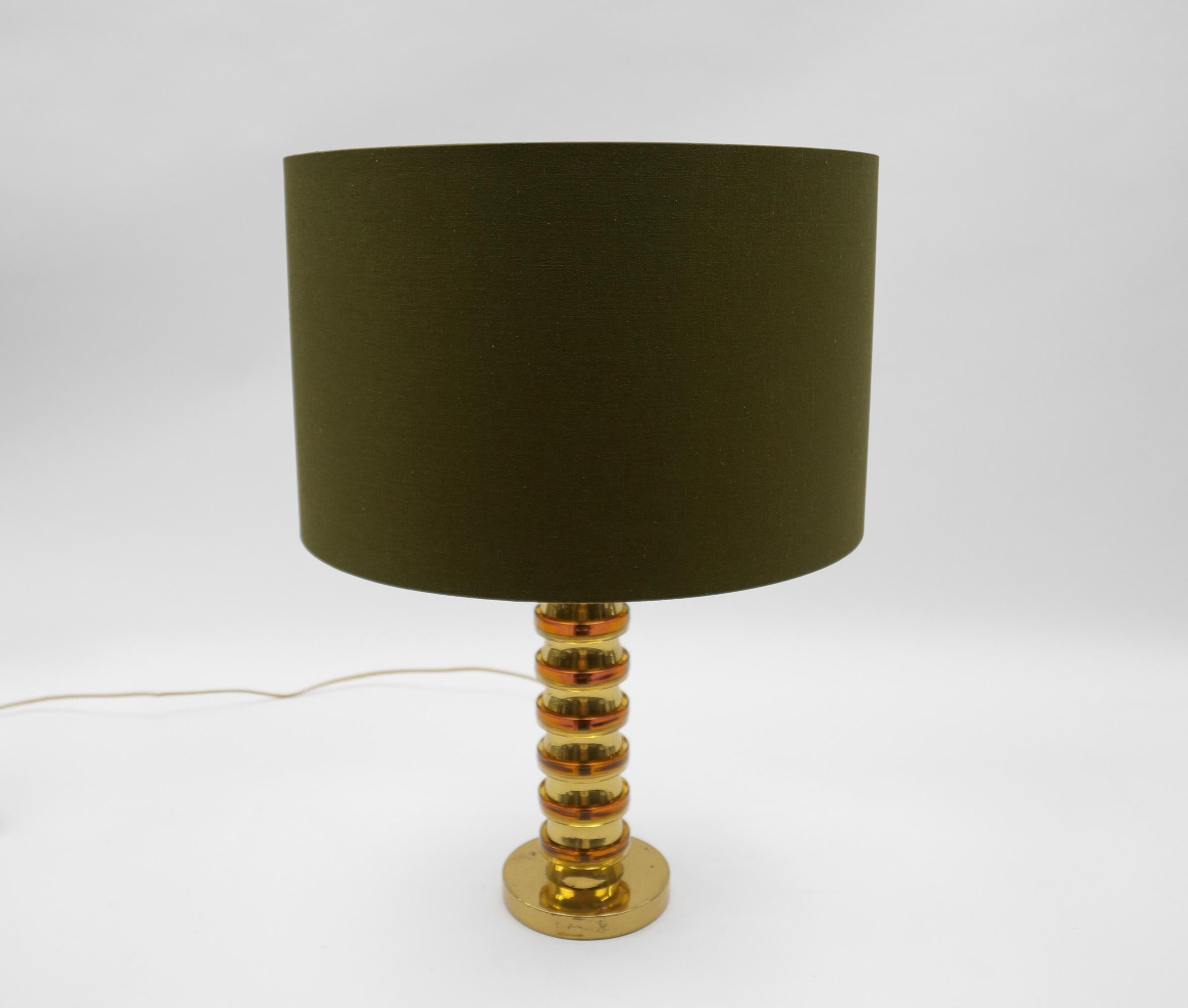Mid-Century Modern-Tischlampensockel aus Gold mit orangefarbenen Wirbeln, 1960er Jahre, Deutschland (Moderne der Mitte des Jahrhunderts) im Angebot