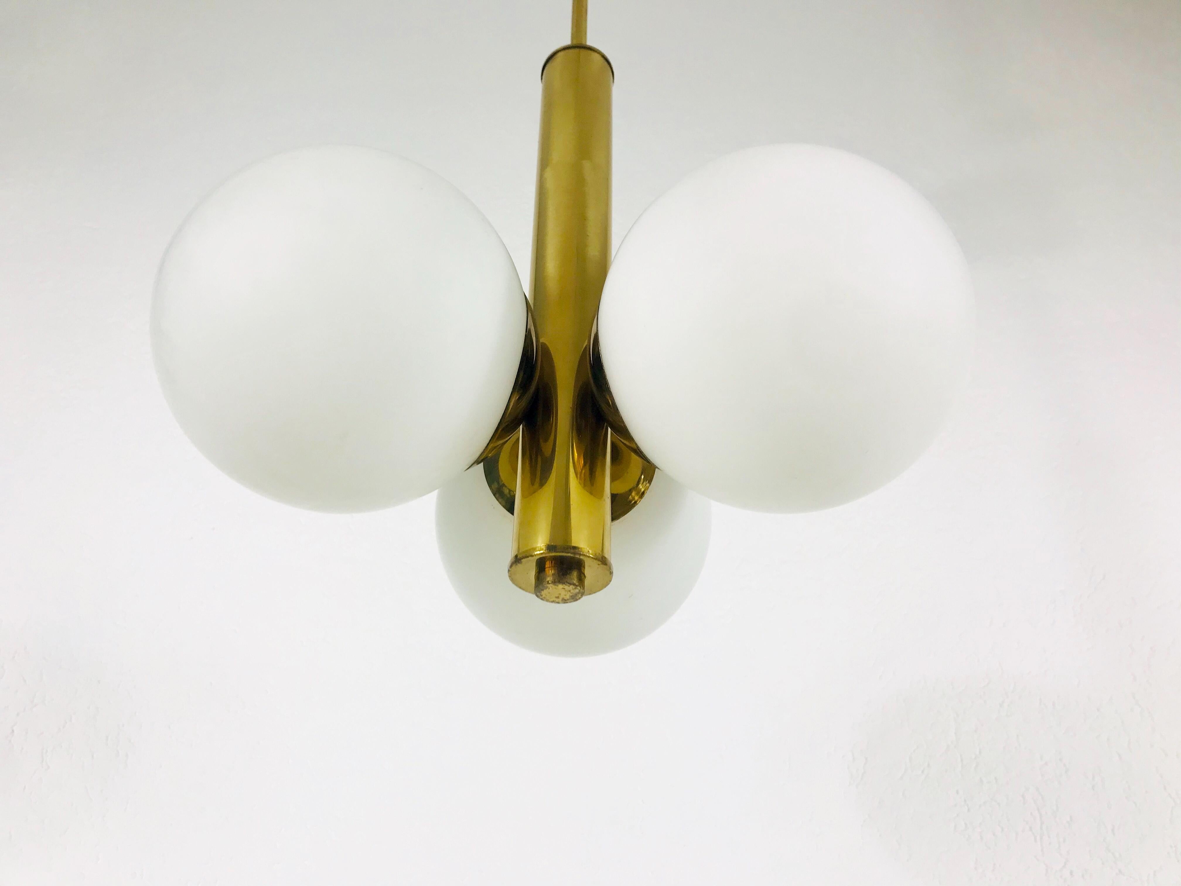 Mid-Century Modern Golden Kaiser 3-Arm Space Age Chandelier, 1960s, Germany For Sale 1