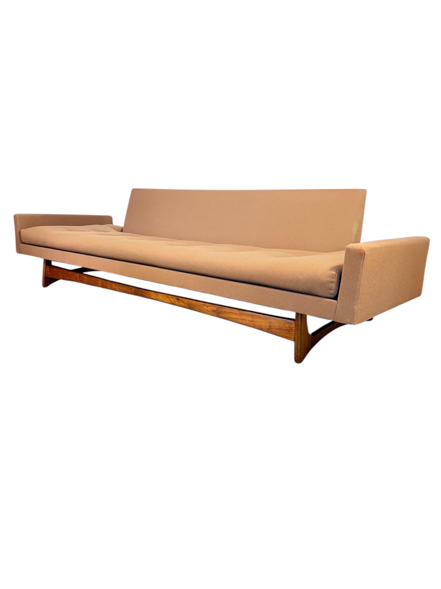 Tissu Canapé Gondola de Adrian Pearsall pour Craft Associates, mi-siècle moderne en vente