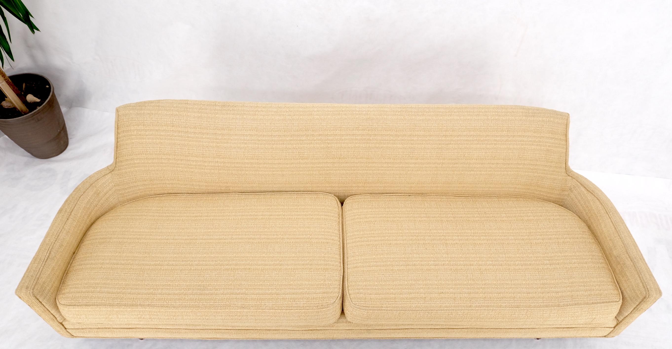 Mid-Century Modern Gondola Style Sofa Pearsall Attributed Oatmeal Upholstery For Sale 11