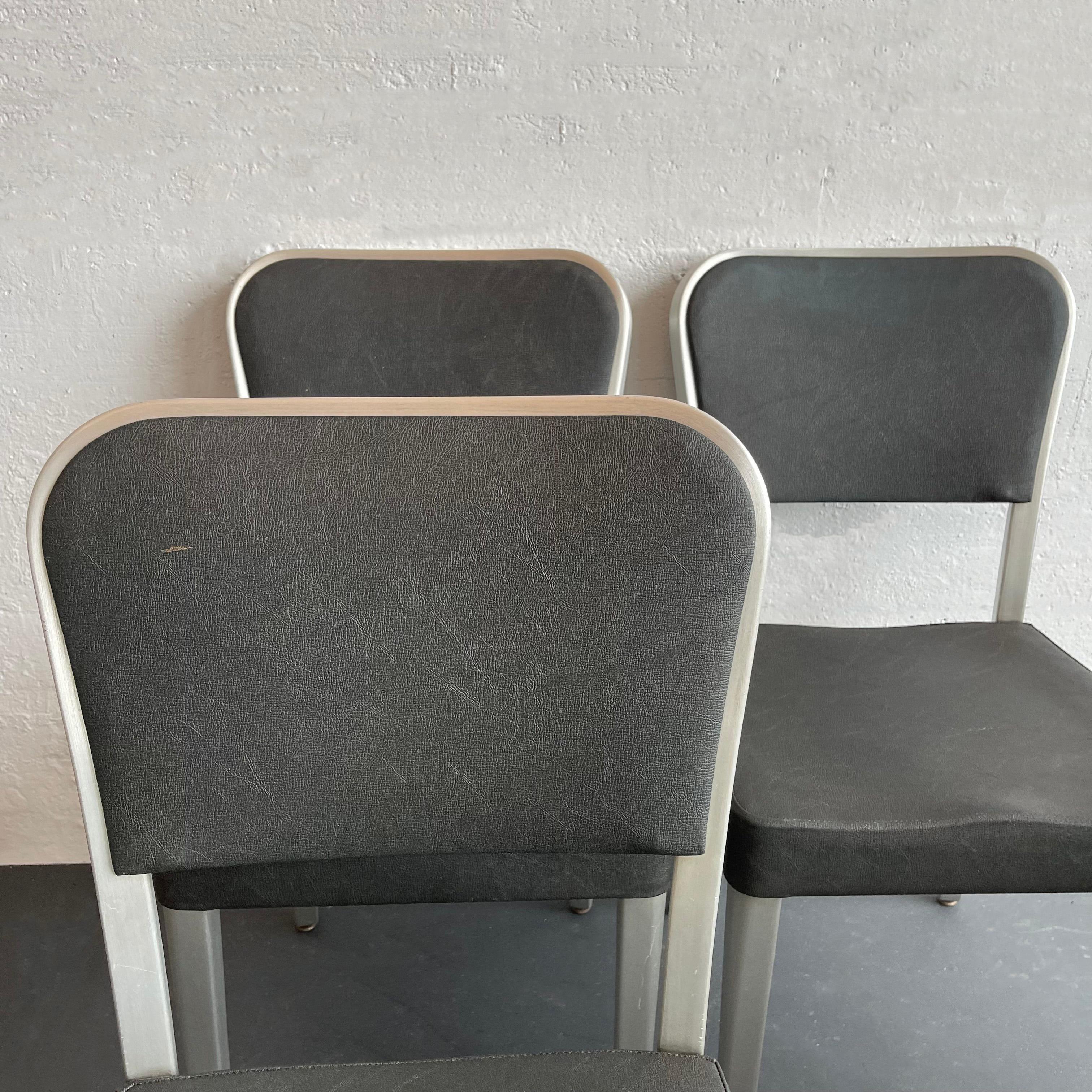 Aluminium Mid-Century Modern Goodform Aluminum Dining Chair Set en vente