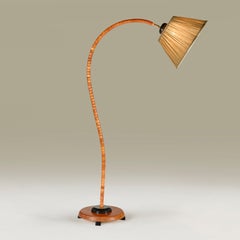 Stehlampe im Mid-Century-Modern-Stil mit Schwanenhals von Markslöjd, Buchenholz
