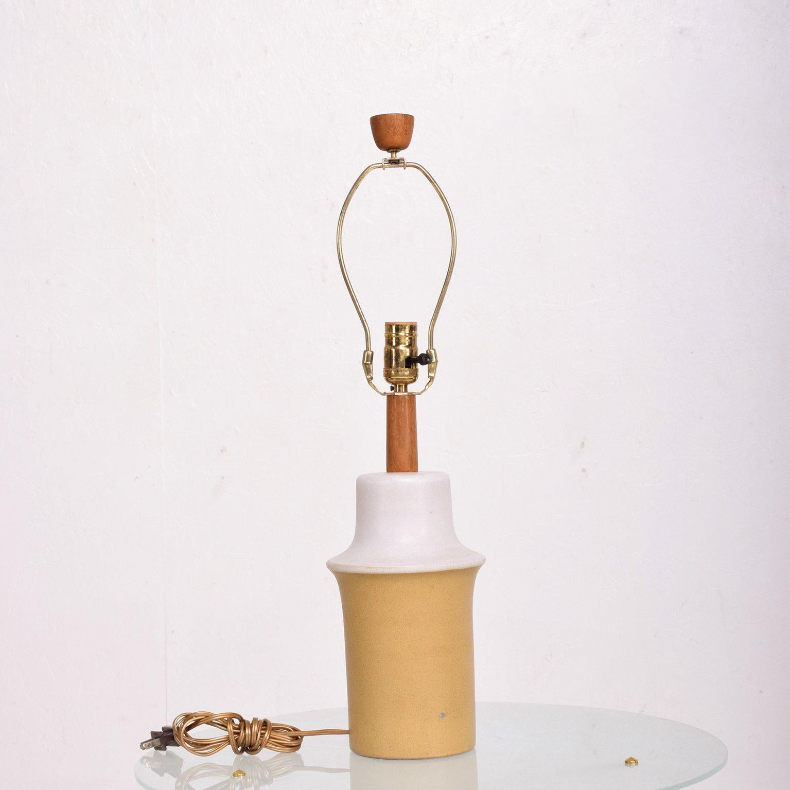 American Mid Century Modern Gordon Martz Ceramic Table Lamp