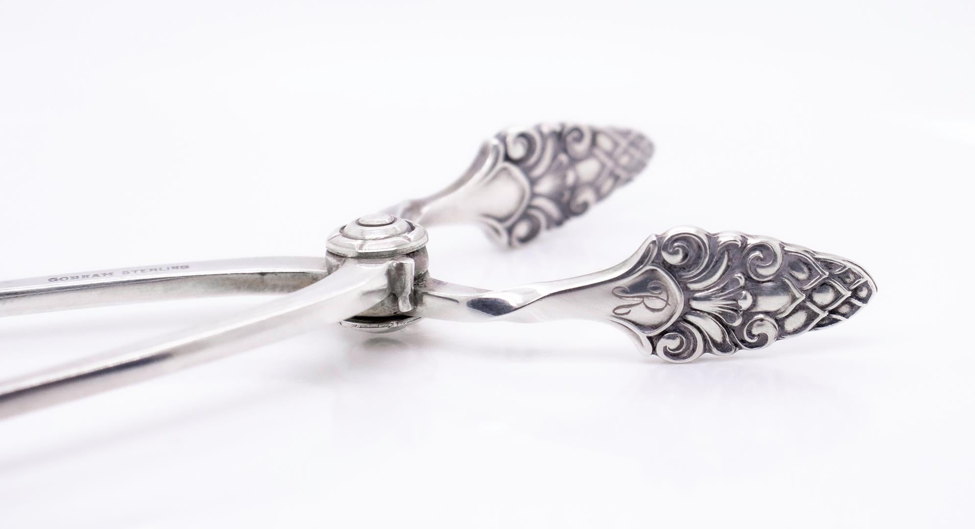 The Modern Modernity Gorham Sterling Silver Old Sovereign Sugar Tongs or Nips (Pince à sucre ou Nips)  en vente 5