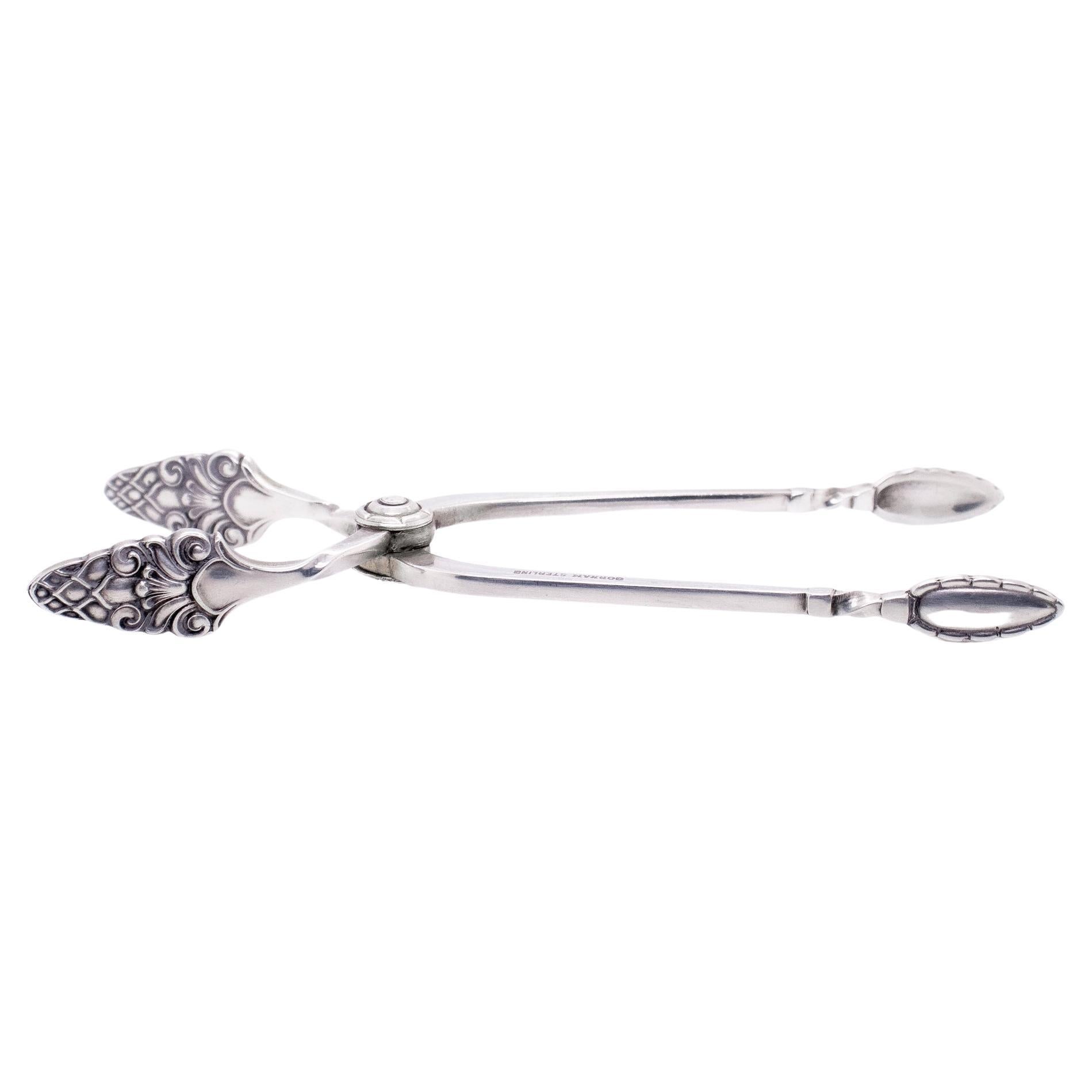 The Modern Modernity Gorham Sterling Silver Old Sovereign Sugar Tongs or Nips (Pince à sucre ou Nips)  en vente