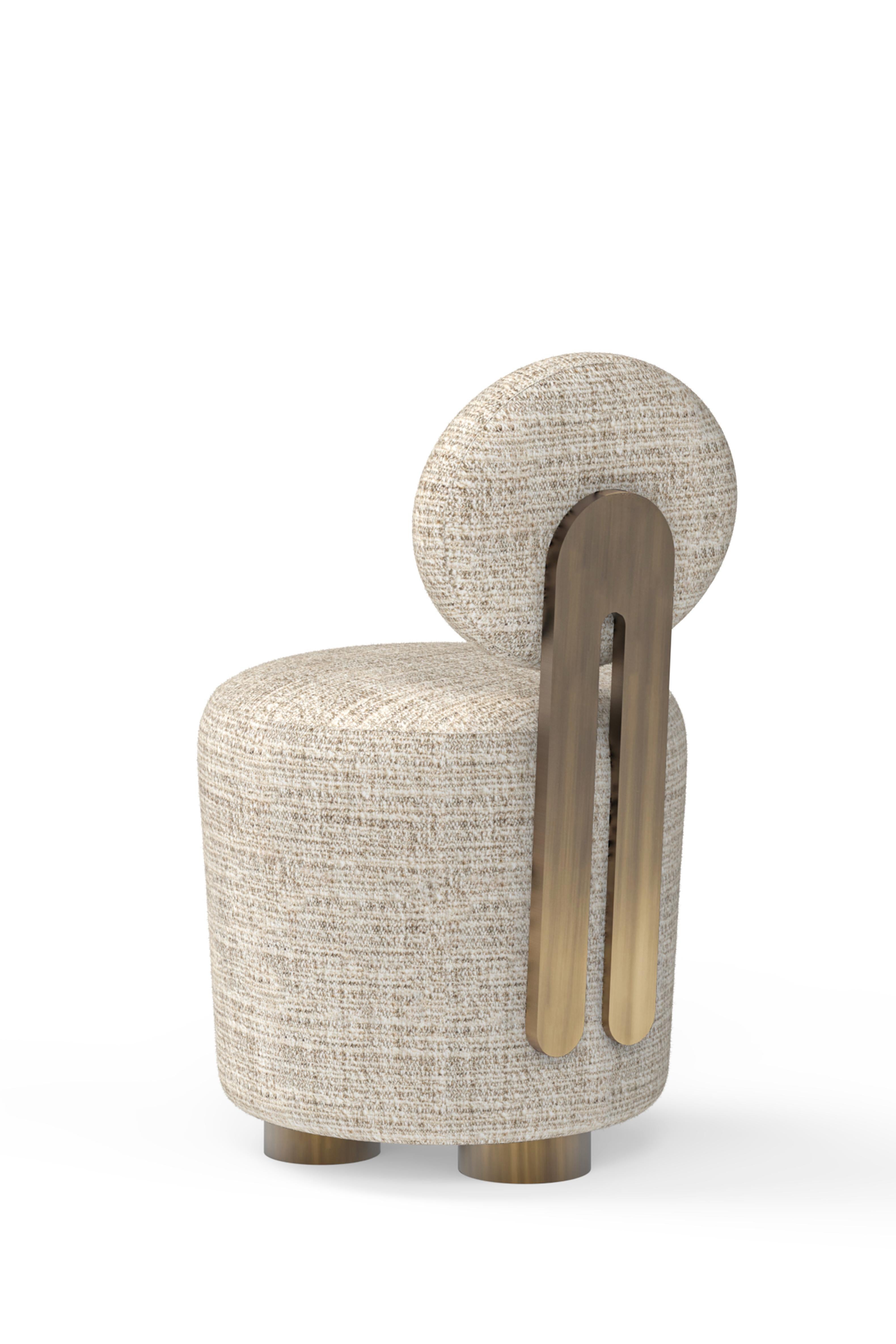 Chair Grand, Swivel, Modern Collection, Handcrafted in Portugal - Europe by GF Modern.

The Grand chair is a versatile piece with it's swivel base, that combines elegance with functionality. Its curved, sculptural design adds a sense of modern