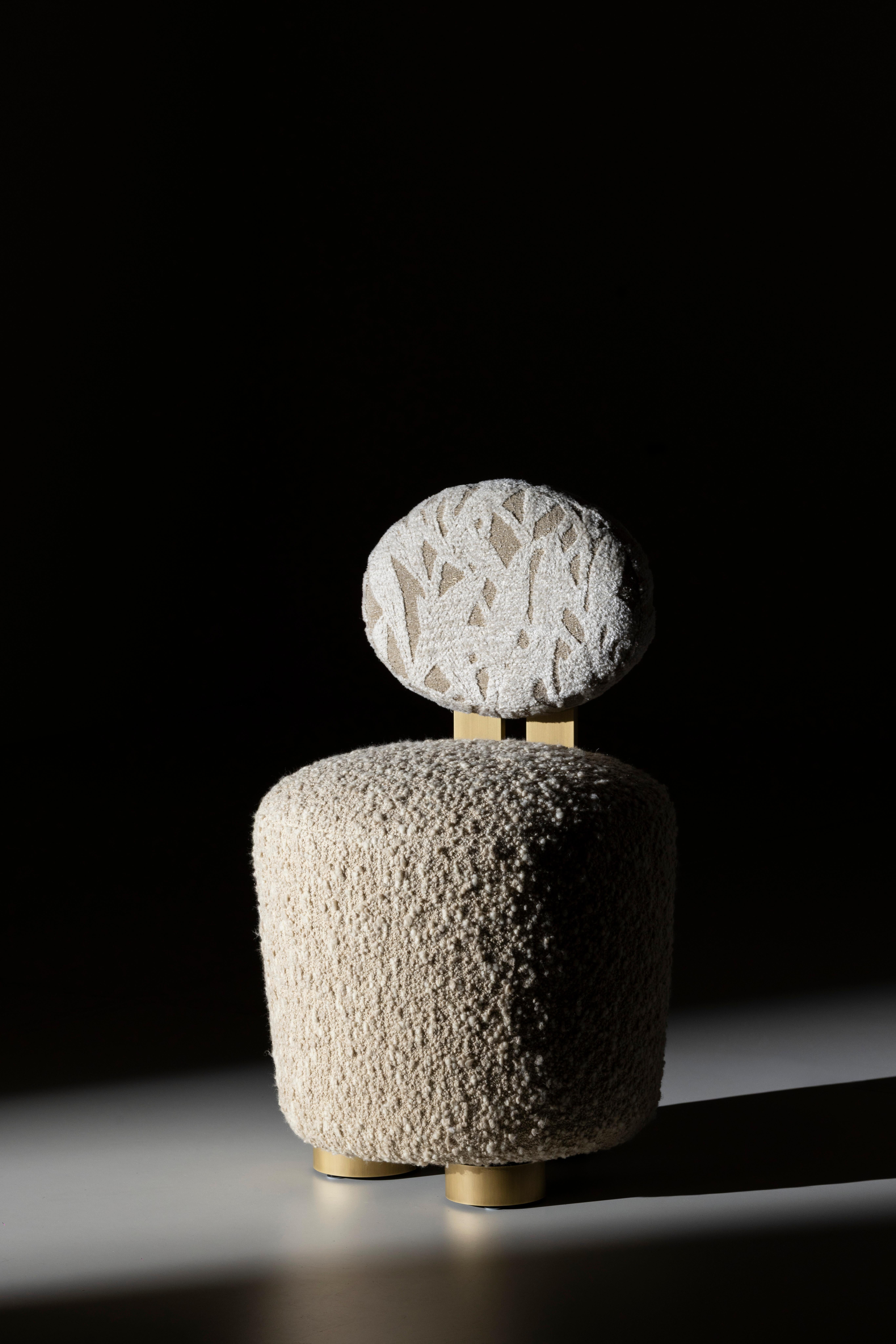 Poltrone moderne di metà secolo, girevoli, ottone, Dedar Jacquard, Greenapple in vendita 1