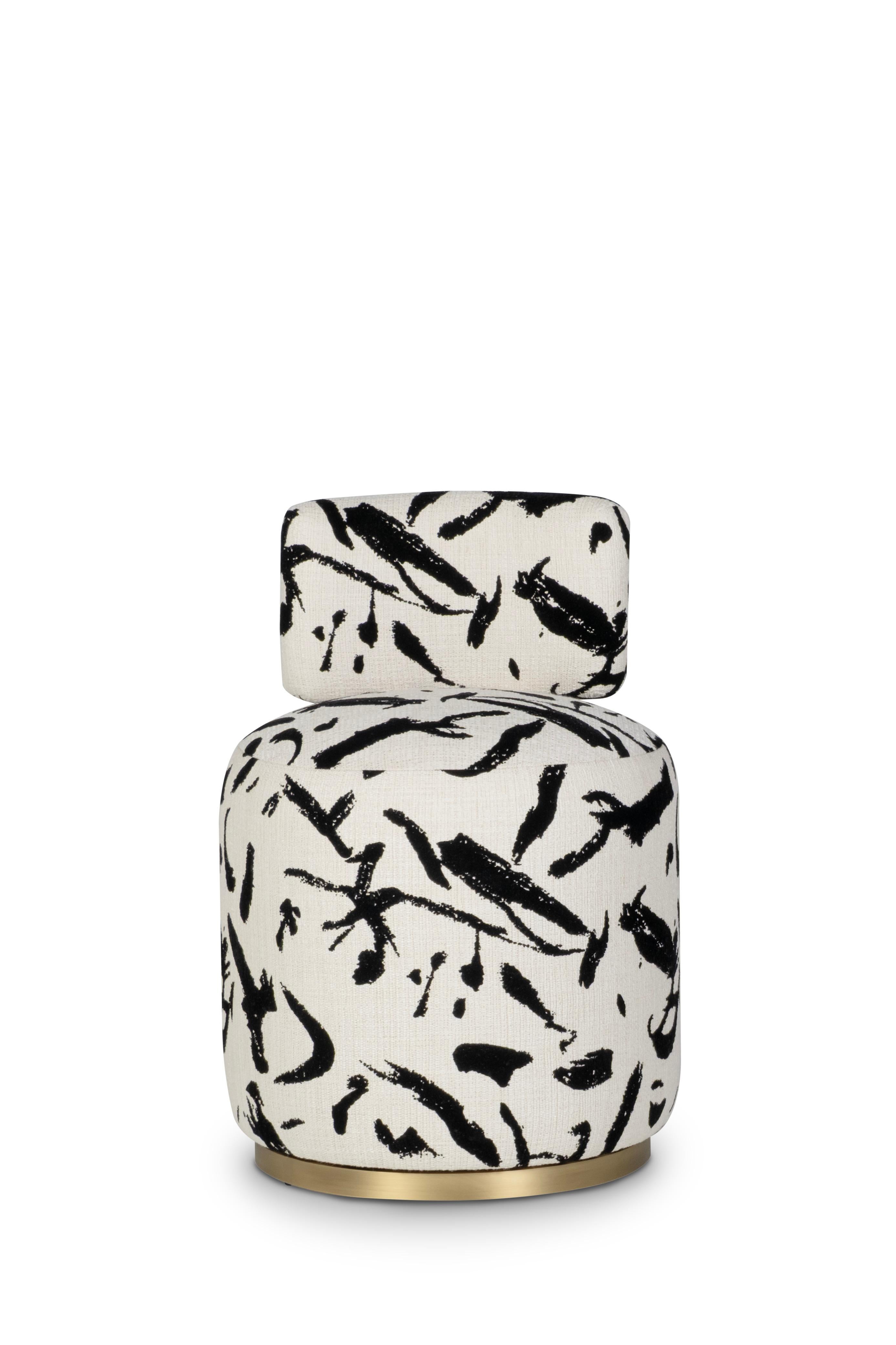 Stuhl Grand, drehbar, Modern Collection, handgefertigt in Portugal - Europa von GF Modern.

Der Grand Stuhl ist ein vielseitiges Möbelstück, das Eleganz mit Funktionalität verbindet. Sein geschwungenes, skulpturales Design verleiht ihm einen Hauch