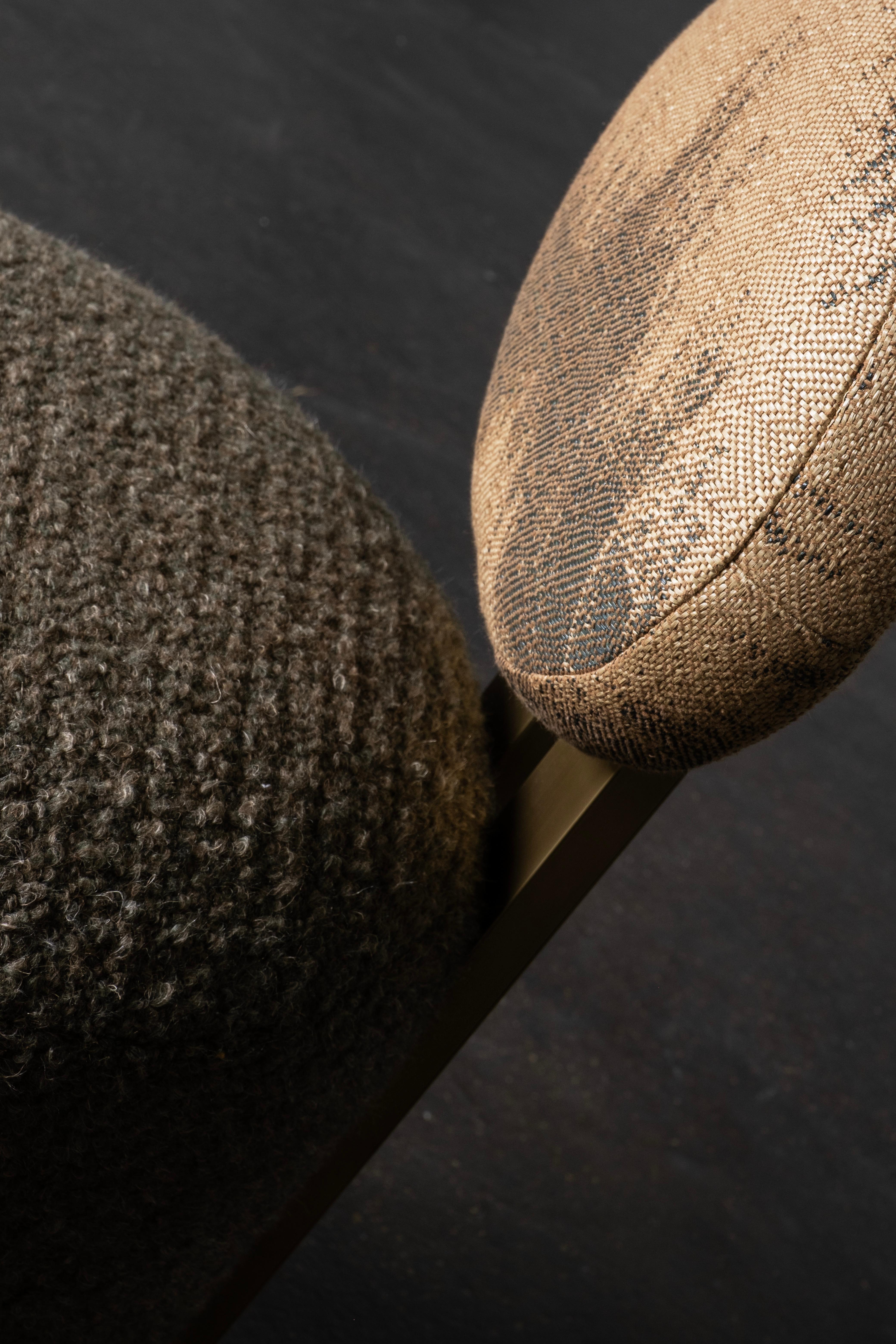 Mid-Century Modern Grand Chairs, Swivel, Brass, DEDAR Wool, Handmade Greenapple For Sale 4