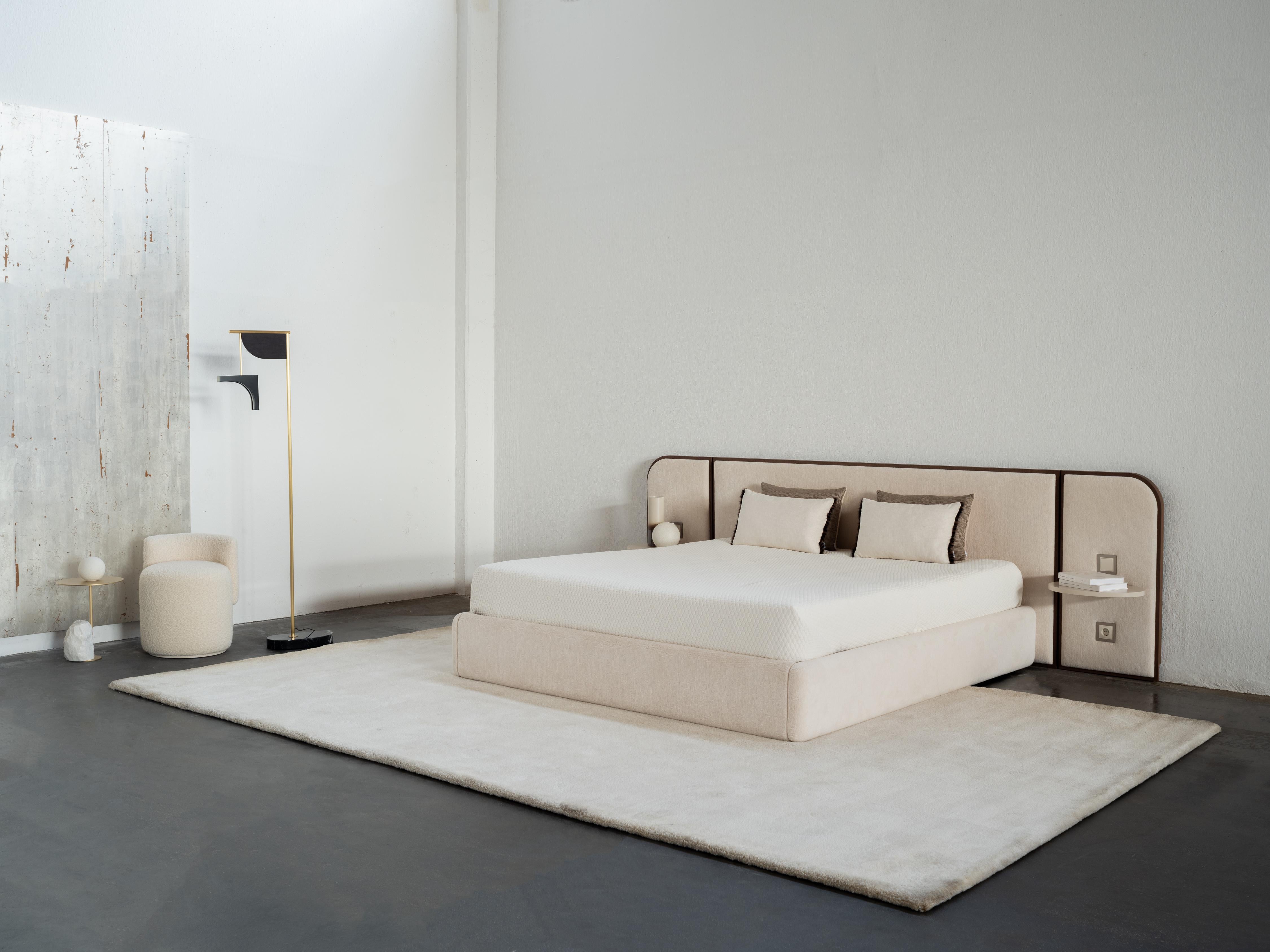 Grand Pouf moderno di metà secolo, lana, Oak, fatto a mano in Portogallo da Greenapple in vendita 3