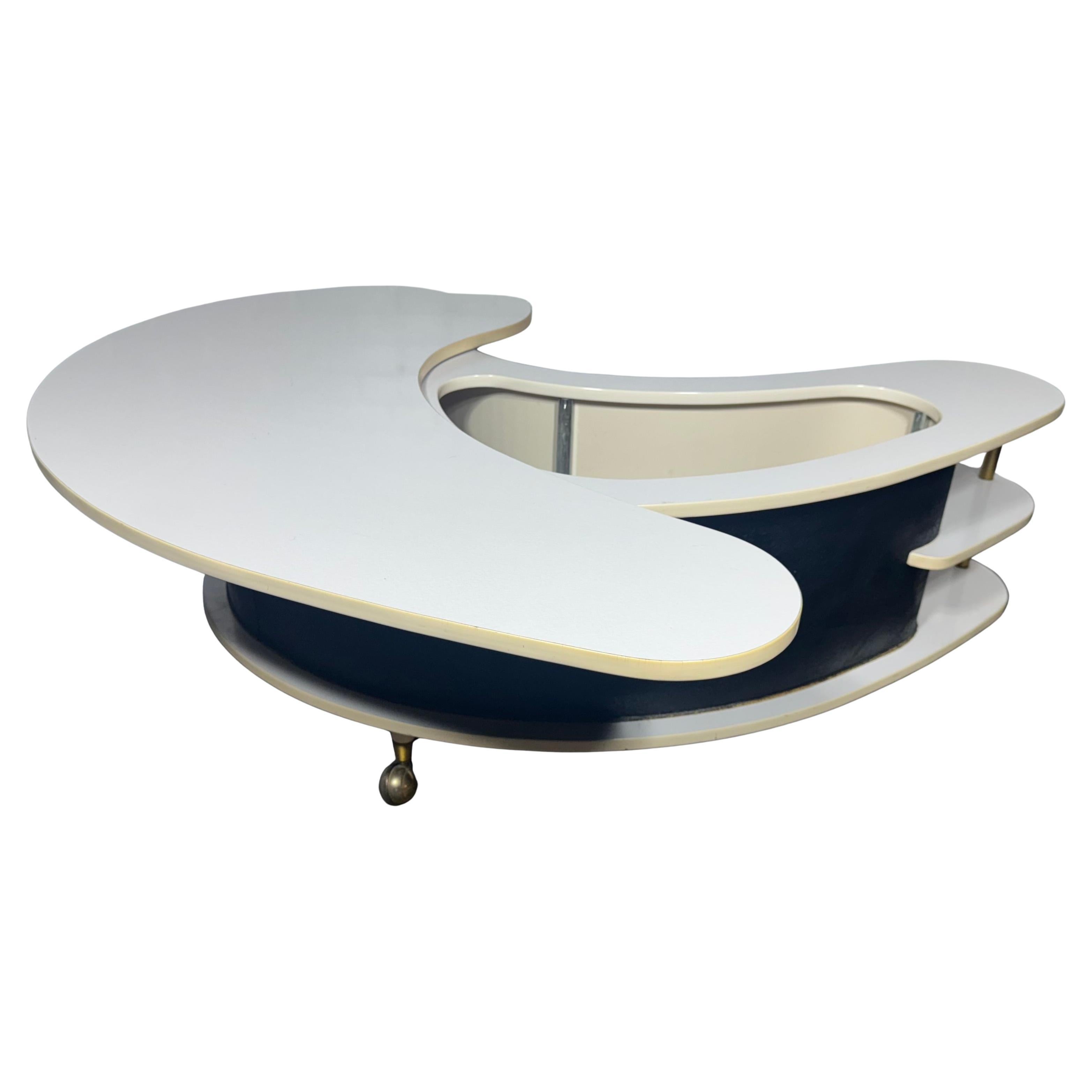 Mid Century modern - Grand Server boomerang bar /table 1960s, NYC Worlds Fair en venta