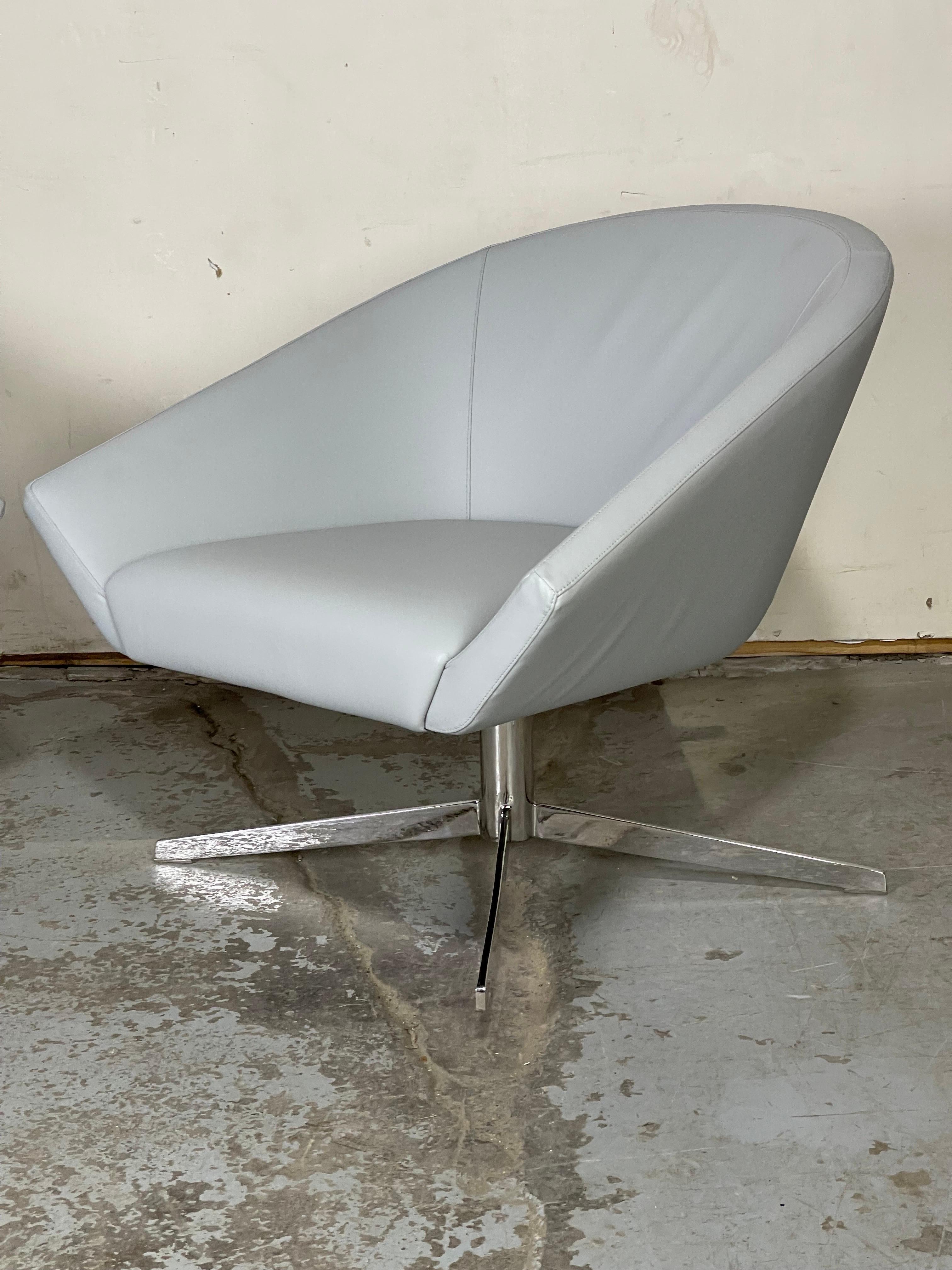 Mid-Century Modern Gray Leather Lounge Chairs by Jeffrey Bernett for Bernhardt