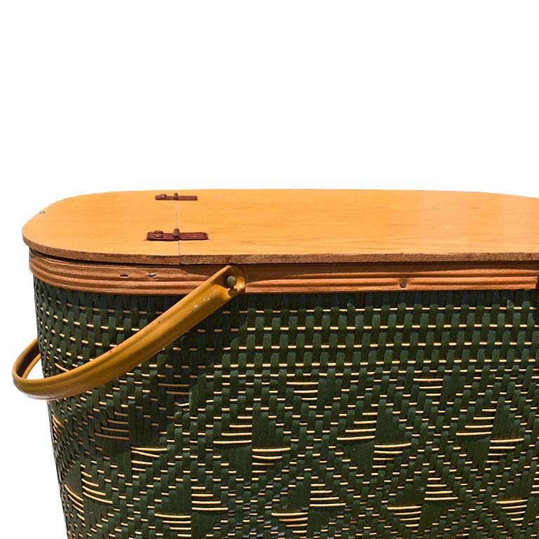 vintage hawkeye picnic basket
