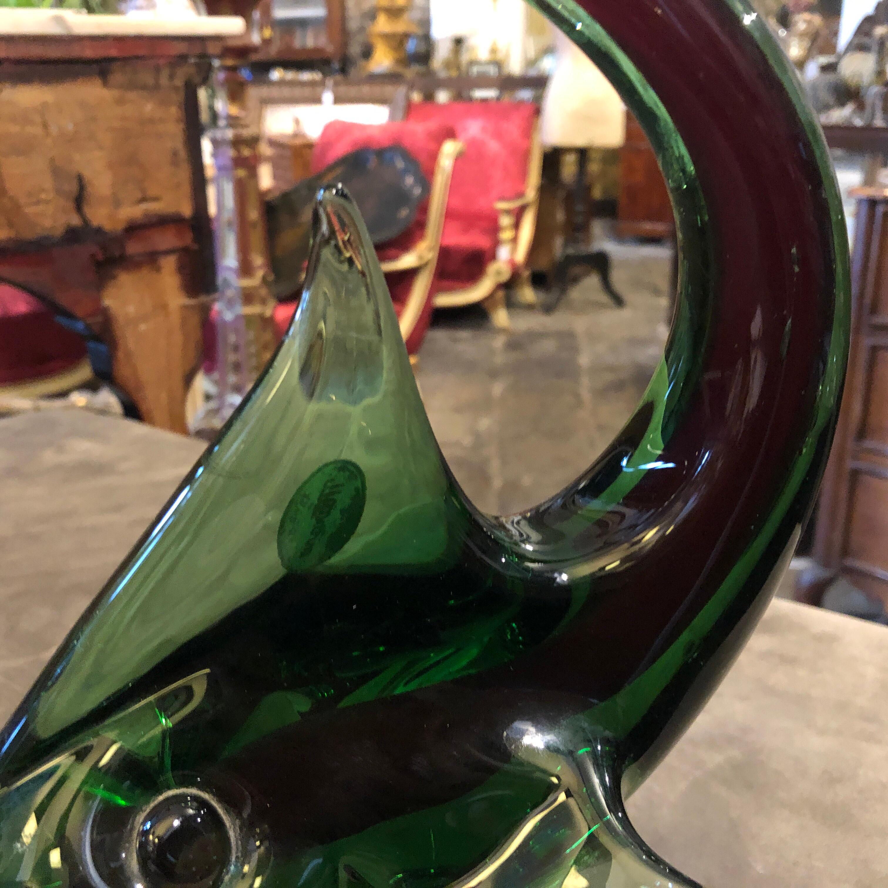 1970s Mid-Century Modern Green and Red Murano Glass Shark In Good Condition For Sale In Aci Castello, IT