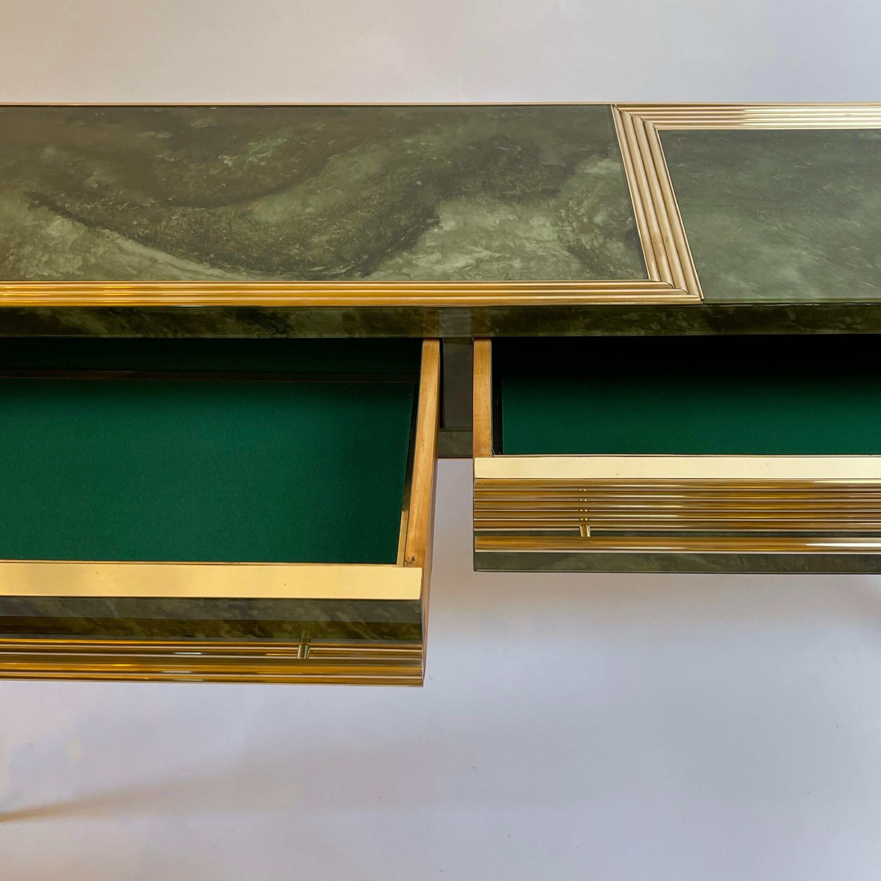 Mid-Century Modern Green Artistic Murano Glass Console w/ Brass & Wood Details 6