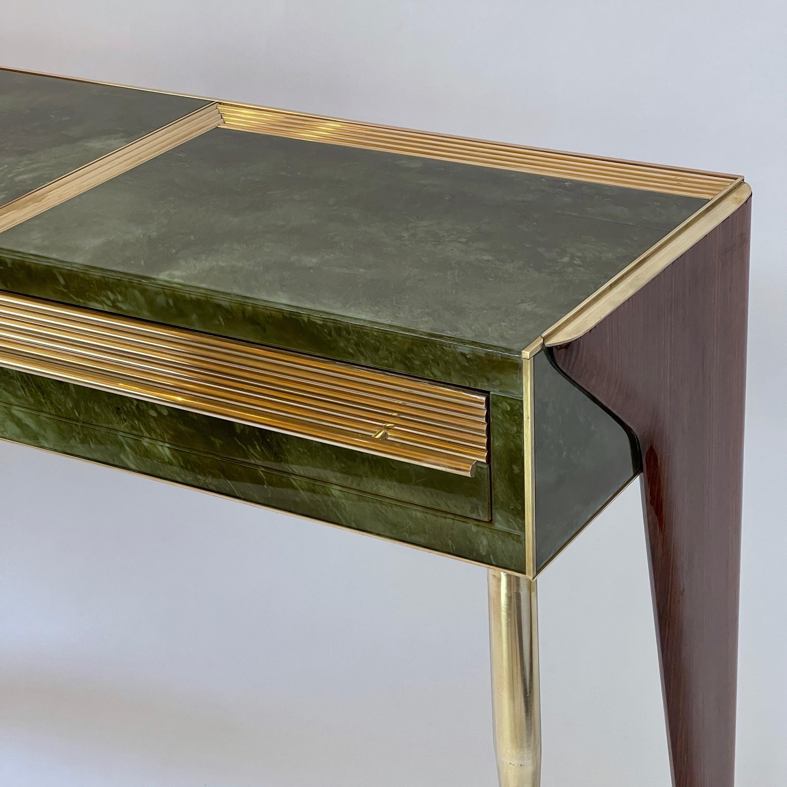 Mid-Century Modern Green Artistic Murano Glass Console w/ Brass & Wood Details 9