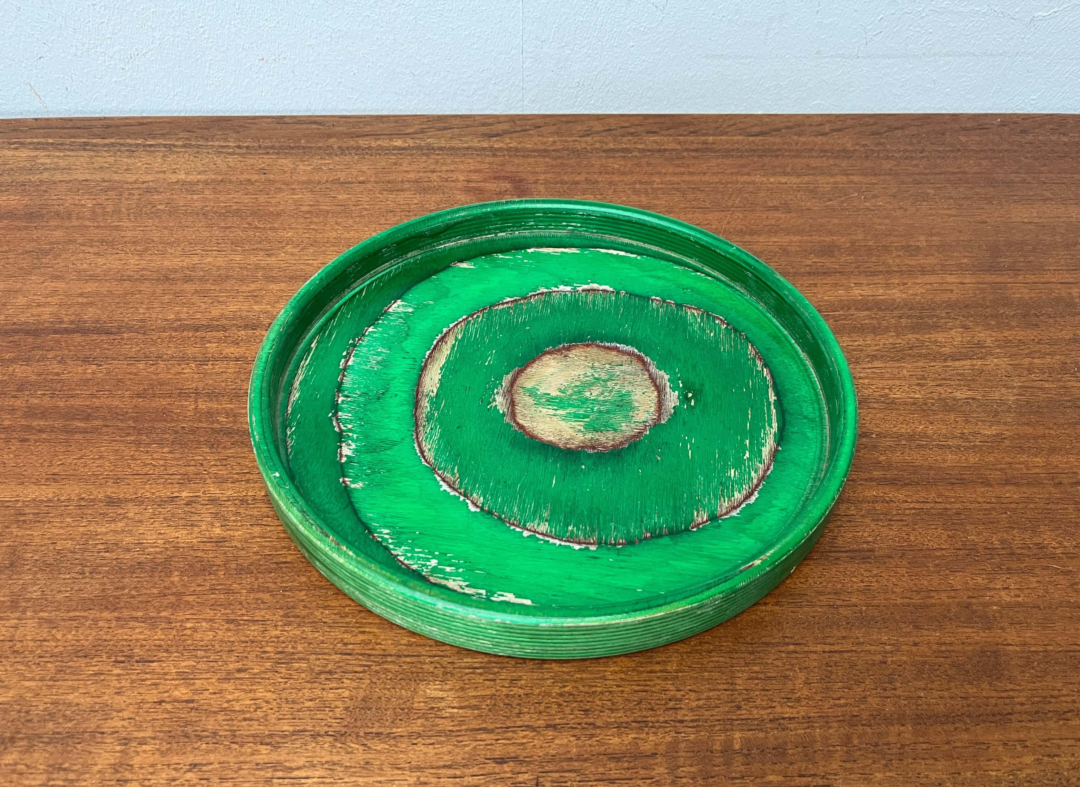 Ciotola verde moderna di metà secolo in legno di Paavo Asikainen, Finlandia, anni '60 In condizioni buone in vendita a Hamburg, DE