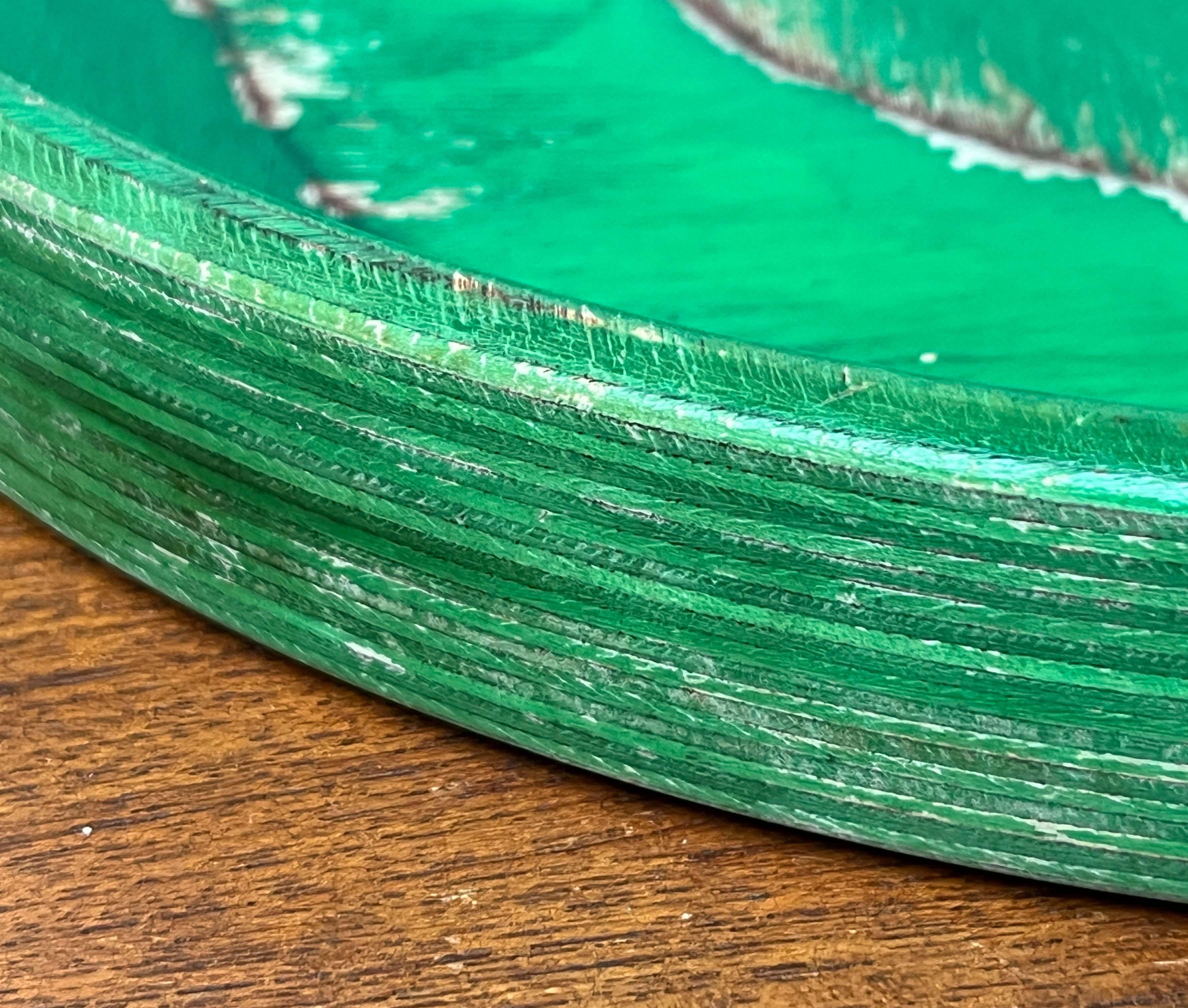 Ciotola verde moderna di metà secolo in legno di Paavo Asikainen, Finlandia, anni '60 in vendita 3