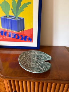 Mid-century Modern green ceramic plate, France 1960s