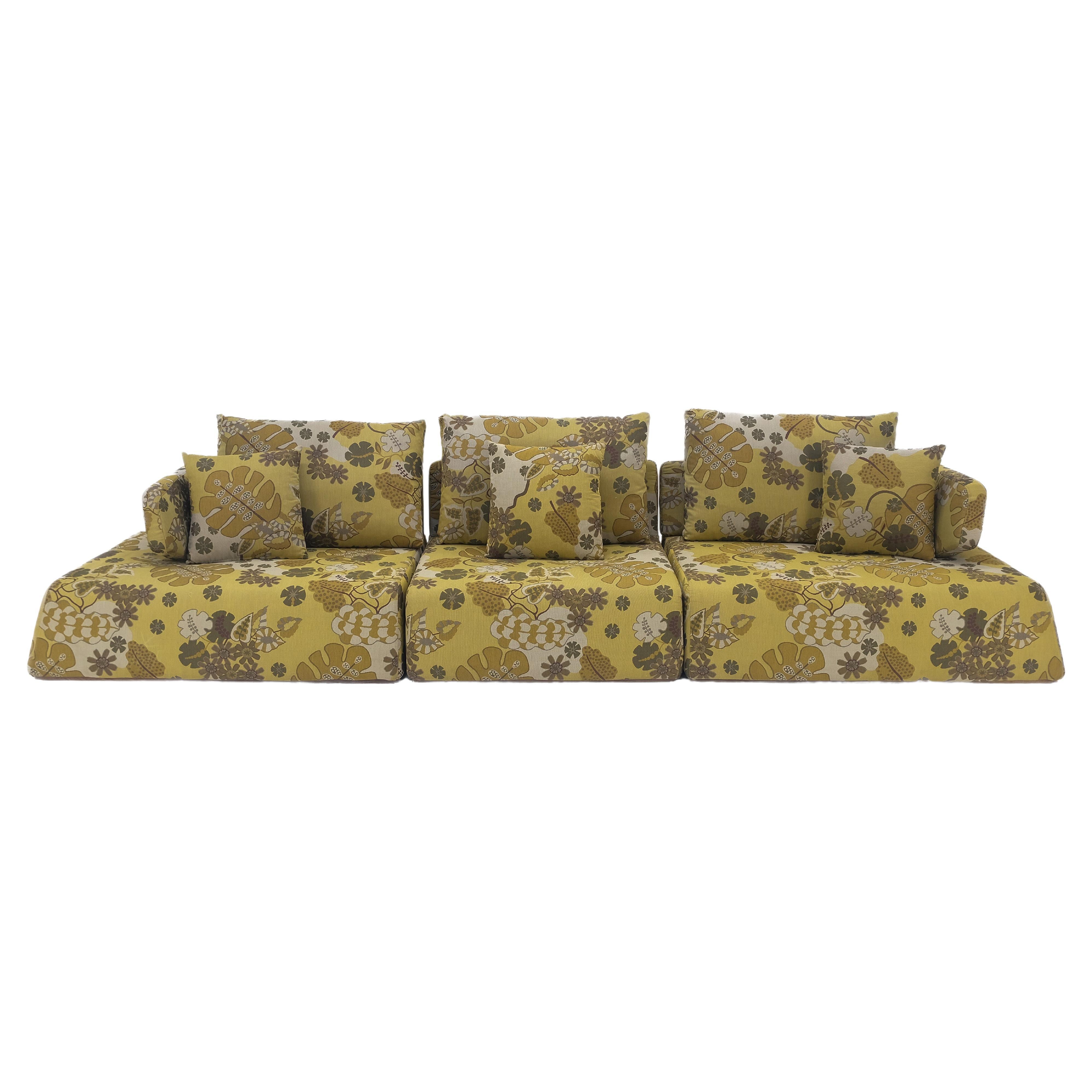 Mid Century Modern Green Floral Pattern Upholstery Low Sitter Sofa on Platform  For Sale