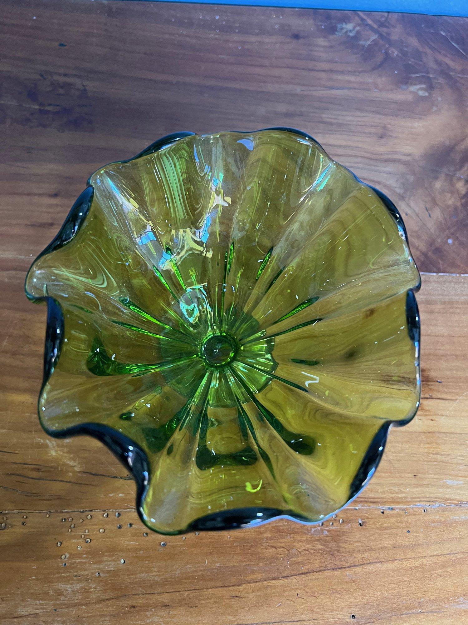 Art Glass Mid-Century Modern Green Glass Coupe by Viking For Sale
