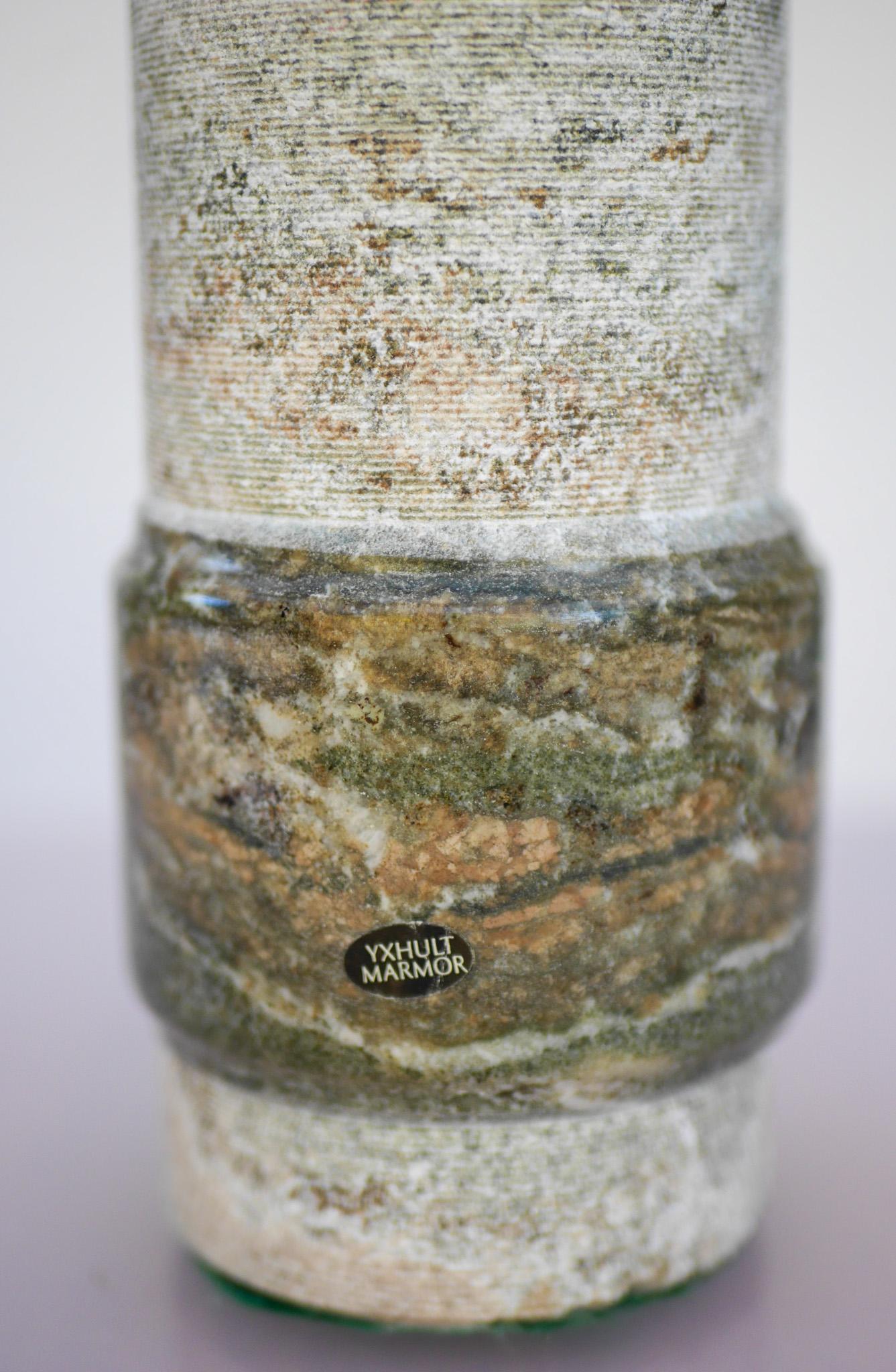 Lampada moderna di metà secolo in marmo Greene & Greene di Yxhult Kolmården, Svezia. In condizioni buone in vendita a Skarpnäck, SE