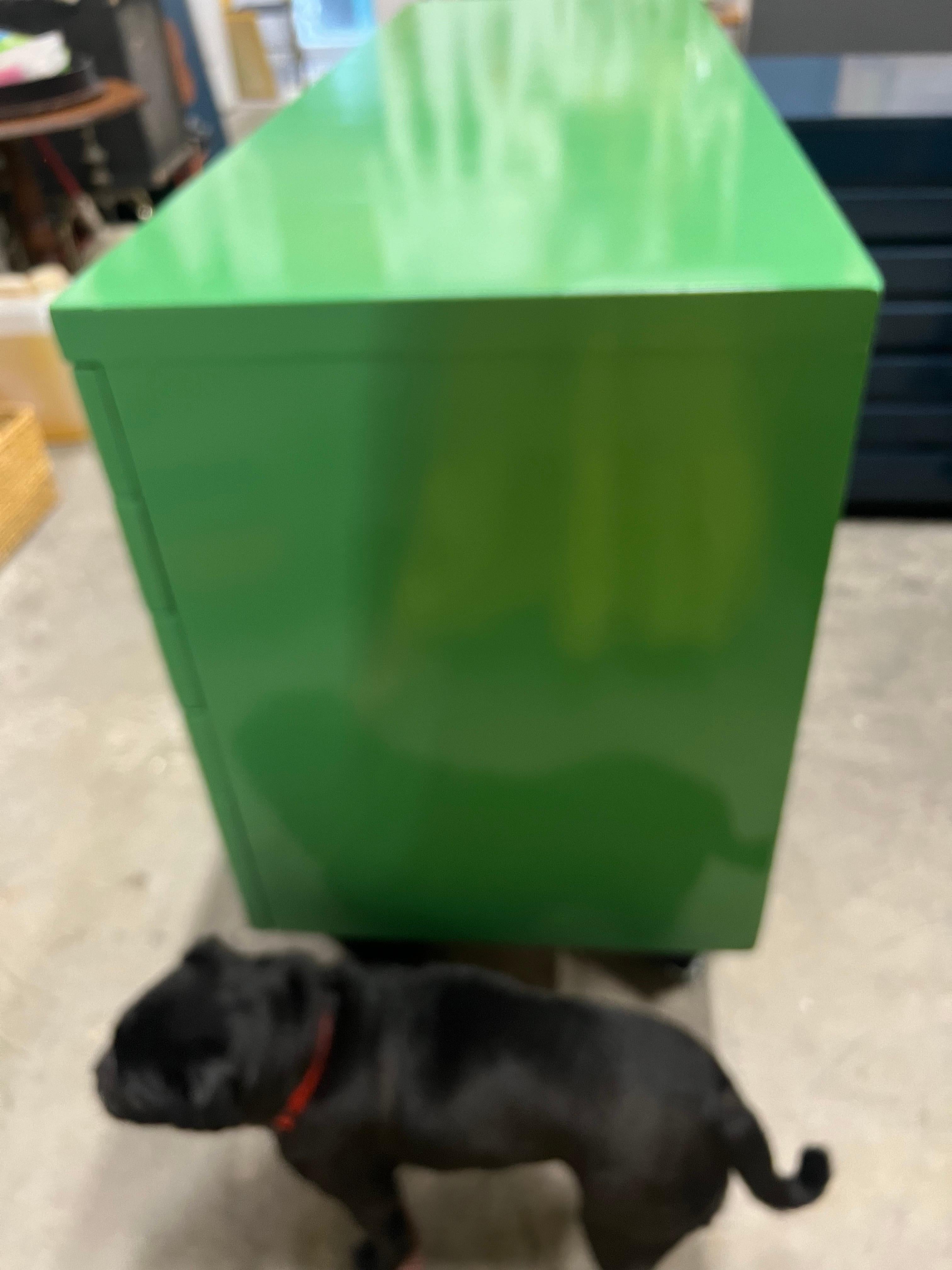 Mid-Century Modern Green Lacquered Dresser With Brass Legs 9