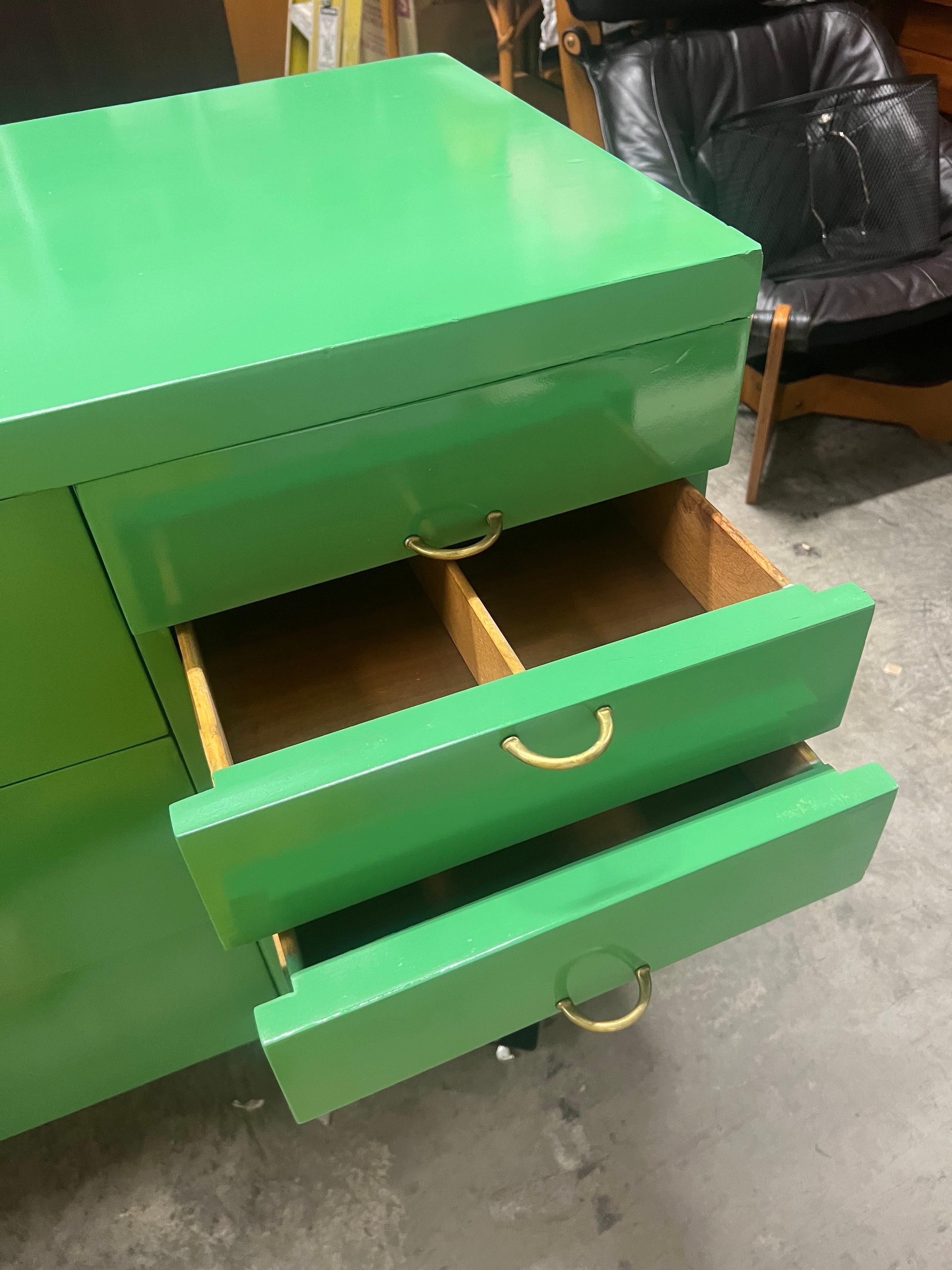 Mid-Century Modern Green Lacquered Dresser With Brass Legs 12