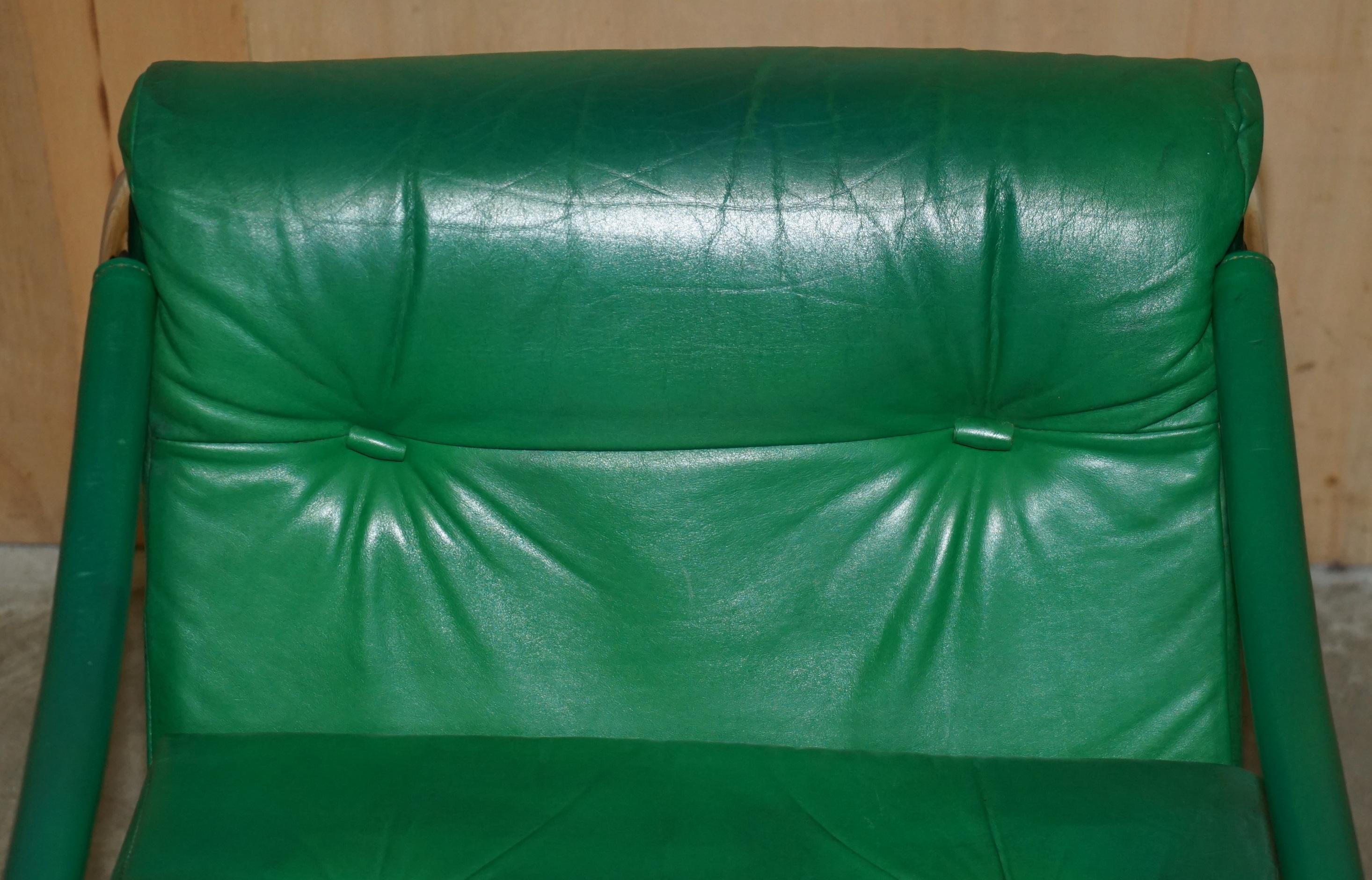 English MID CENTURY MODERN GREEN LEATHER PAIR OF TIM BATES BETA ARMCHAiRS BY PIEFF