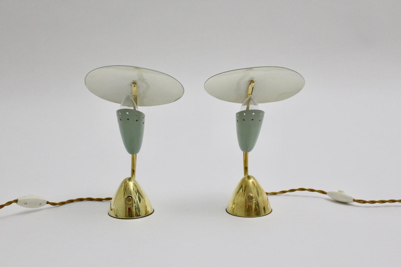 Mid-20th Century Mid-Century Modern Green Metal Vintage Bedside Lamps by Arredoluce 1950s, Italy