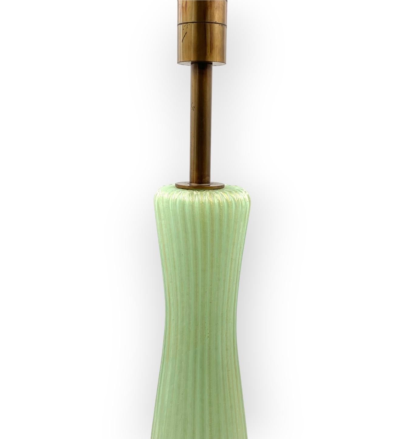 Mid-century modern green Murano glass Table lamp, Barovier & Toso Italy, 1940s in vendita 4