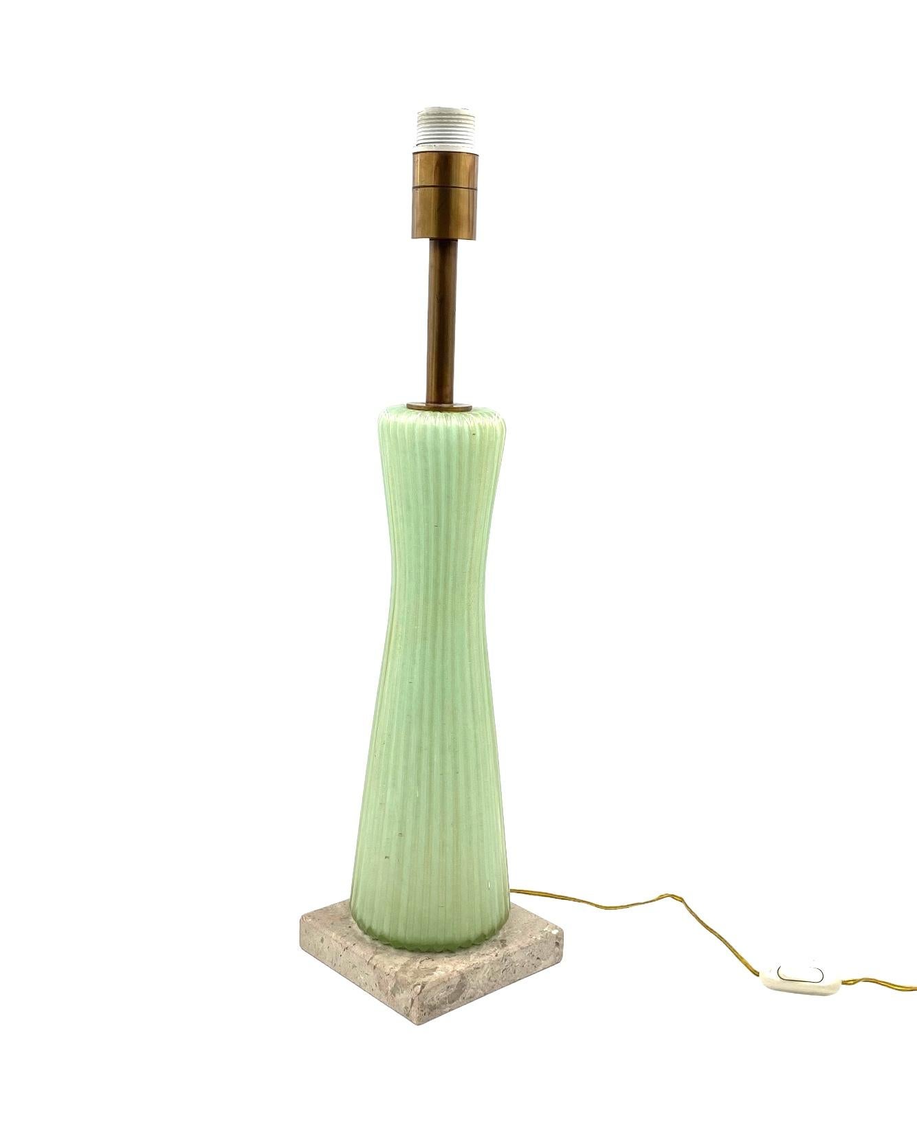 Mid-century modern green Murano glass Table lamp, Barovier & Toso Italy, 1940s in vendita 6