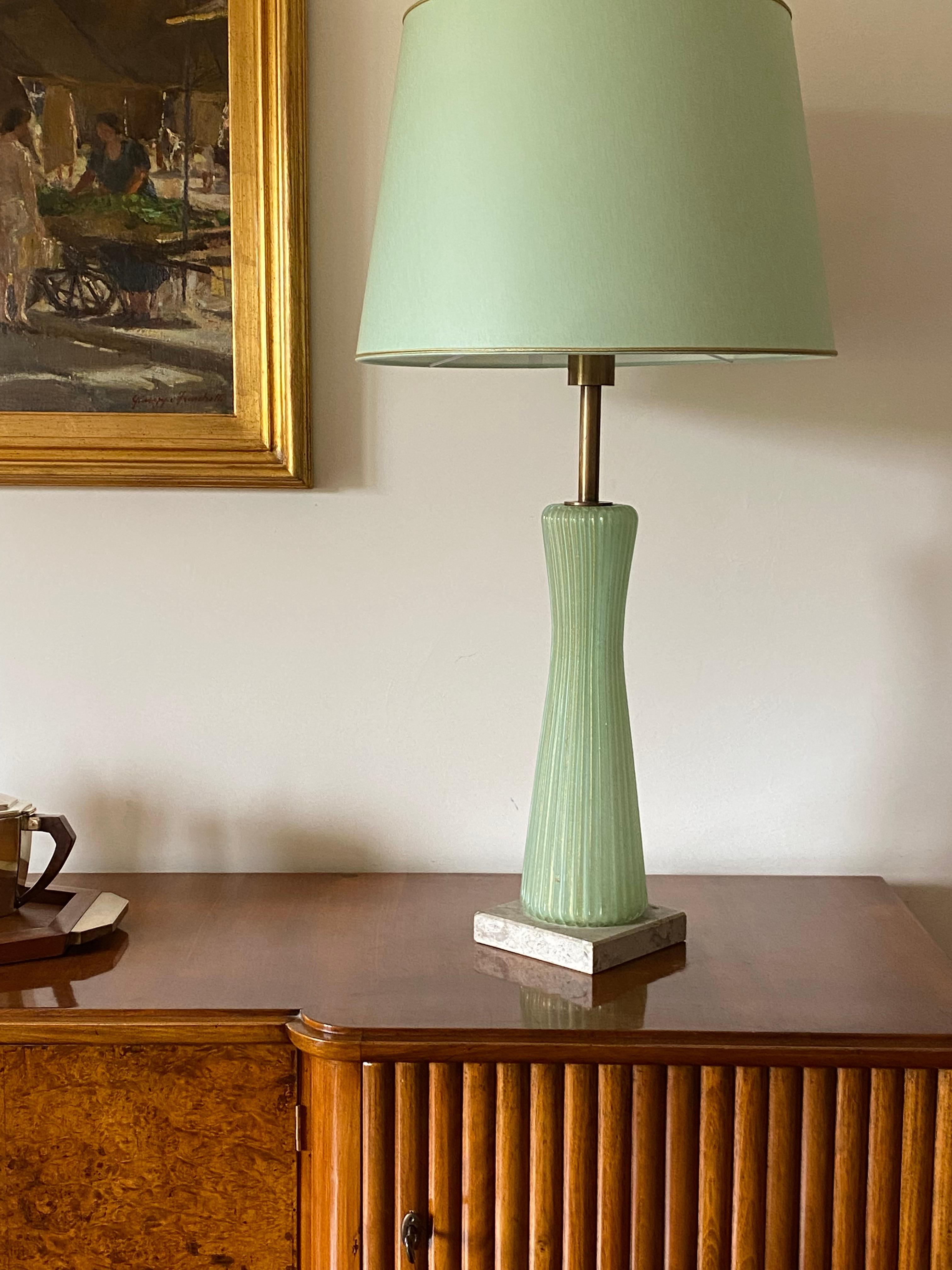 Mid-century modern green Murano glass Table lamp, Barovier & Toso Italy, 1940s In condizioni ottime in vendita a Firenze, IT