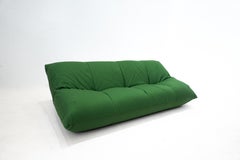 Mid-Century Modern Green Papillon Sofa by Giovannetti, Italy, 1970s