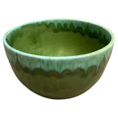 Ciotola in ceramica verde del Mid Century Modern Catch All