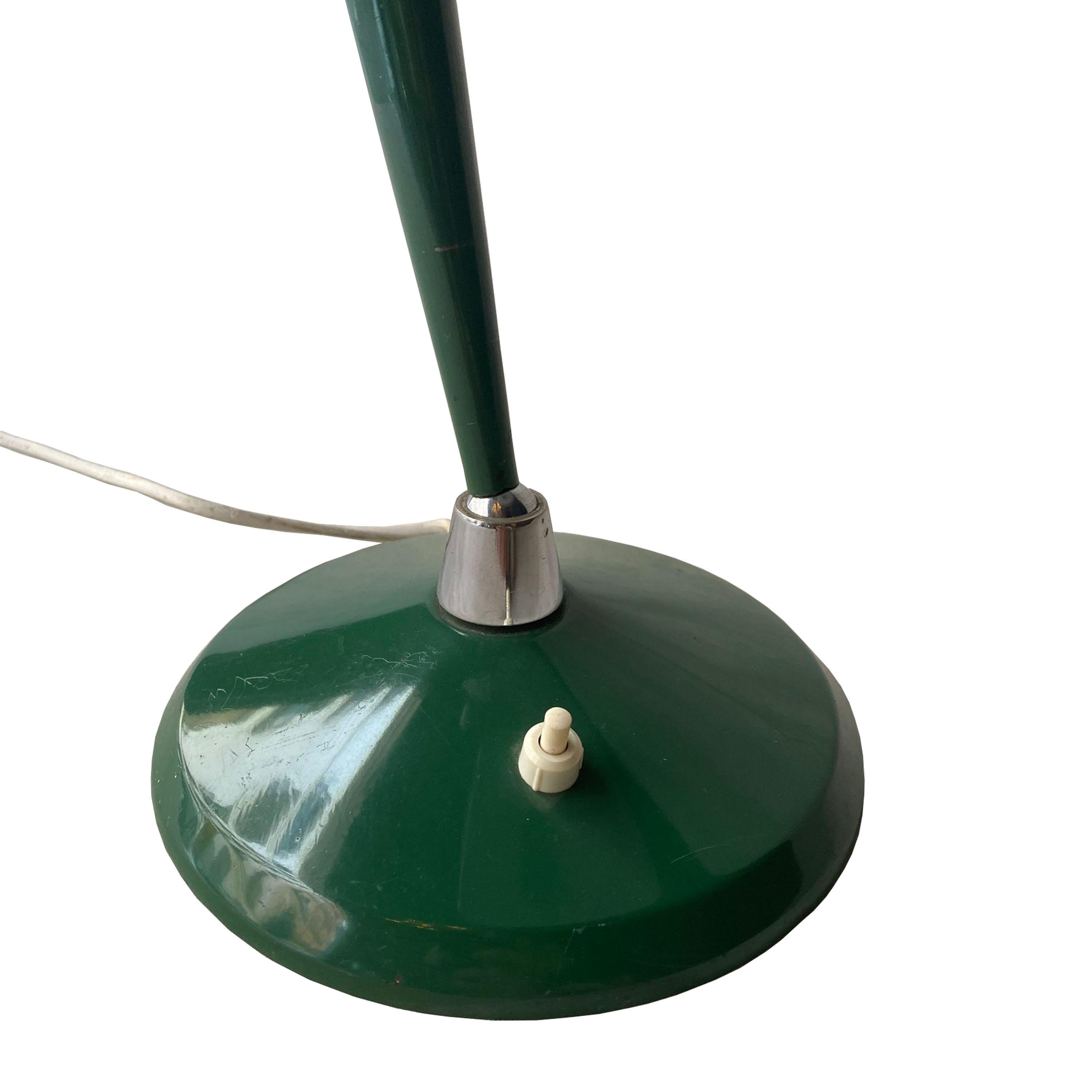 Mid-20th Century Mid-Century Modern Green Rounded Desk Table Lamp, Italy, 1960