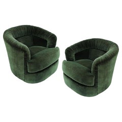 Mid-Century Modern Green Ruched Barrel Back Drehstühle, Paar