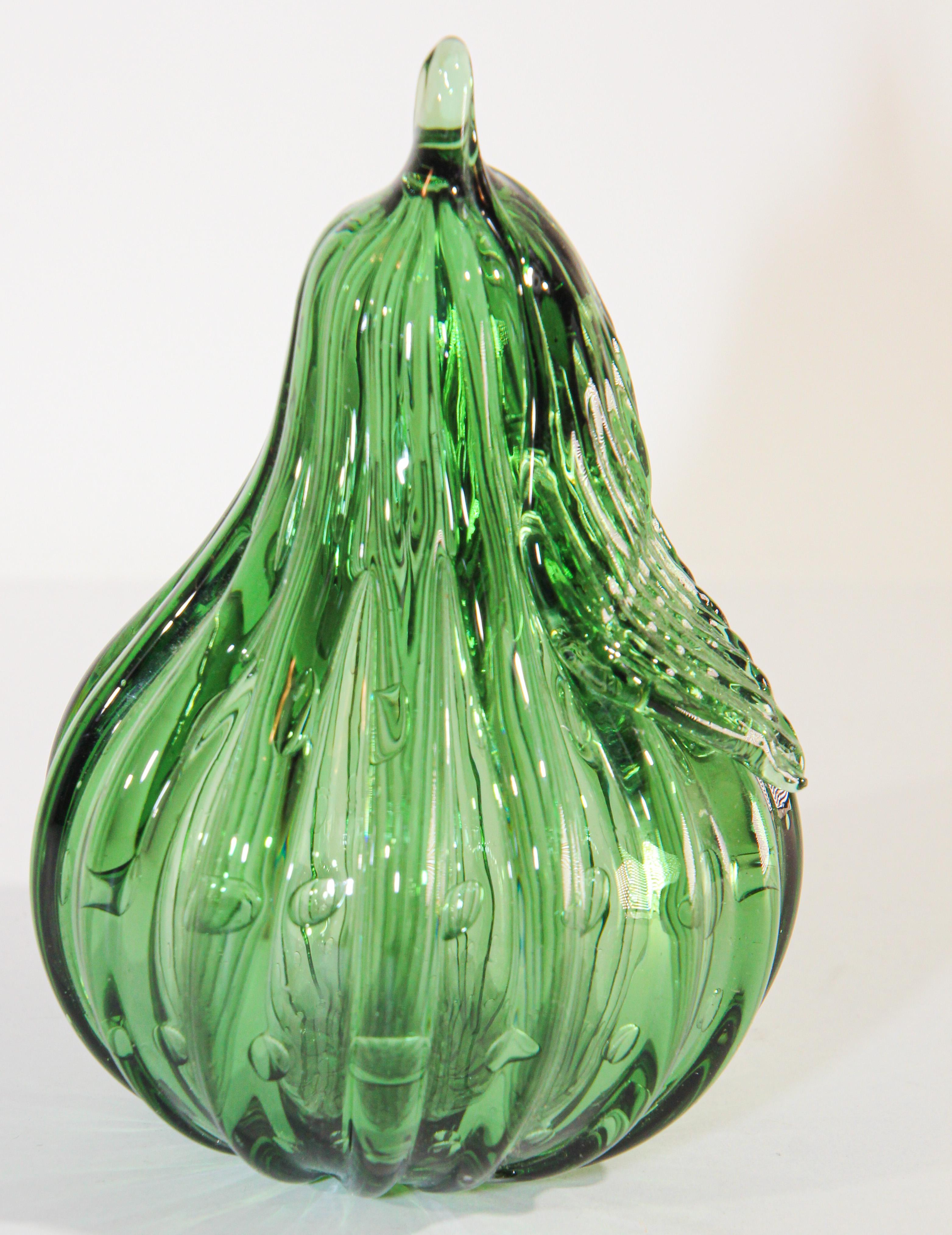 Mid-Century Modern Green Seguso Style Murano Glass Green Pear 5