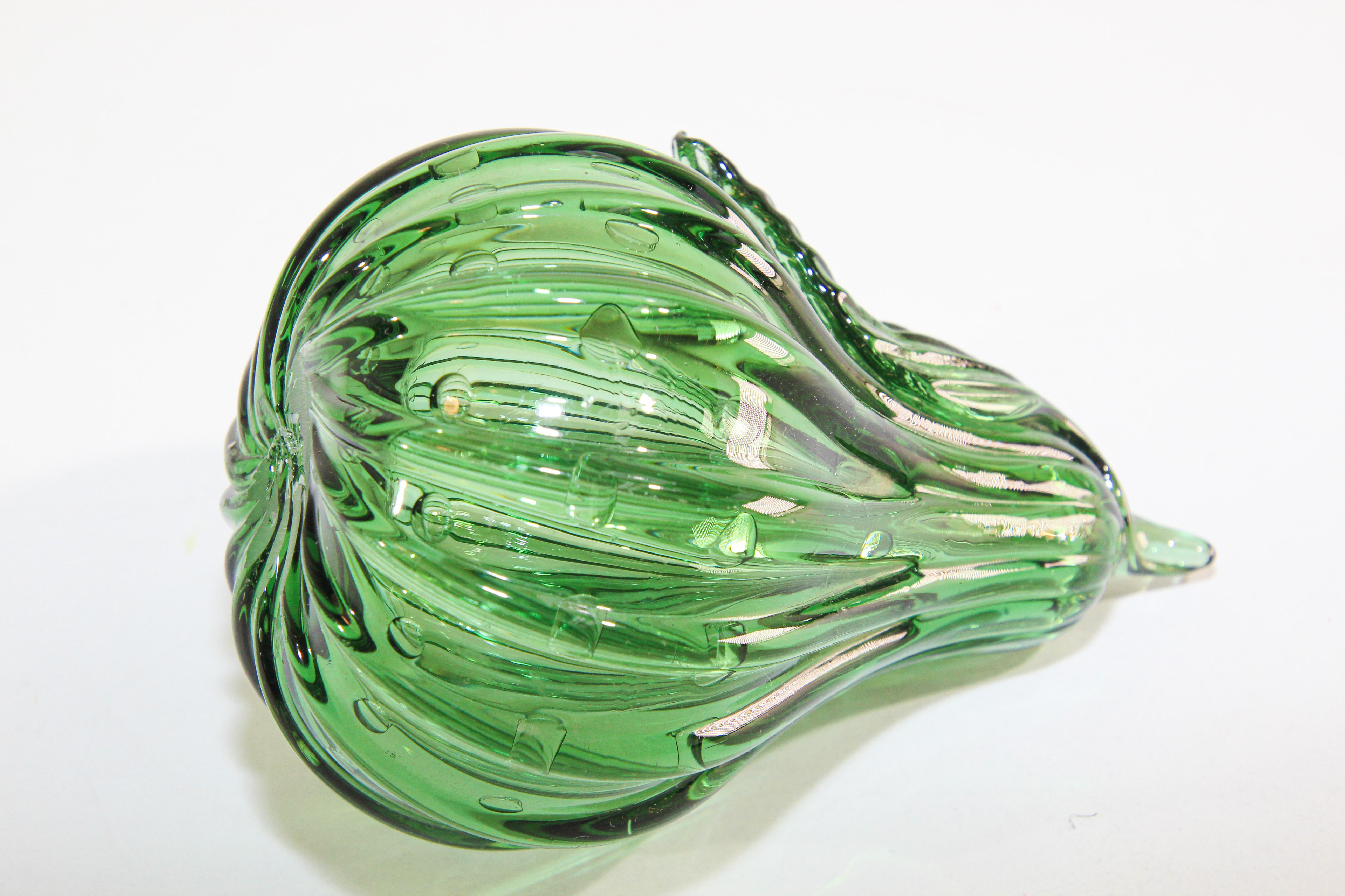 20th Century Mid-Century Modern Green Seguso Style Murano Glass Green Pear