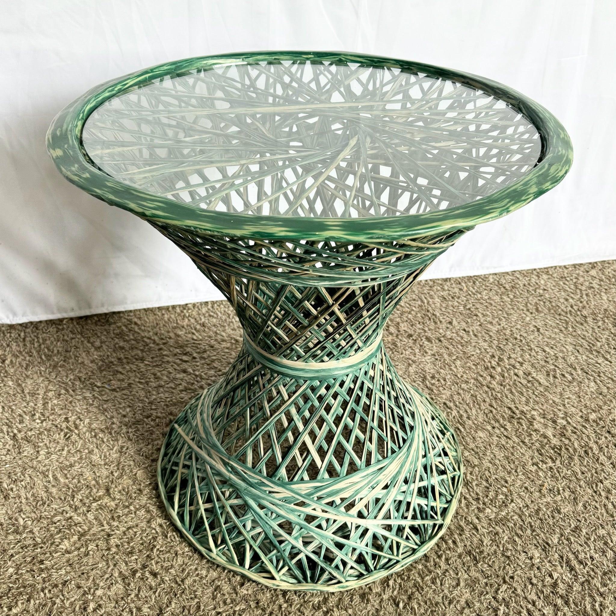 Mid-Century Modern Green Fiberglass Table with spun design—adds vintage charm and vibrant color to any space.​
 
 We sell items as acquired, without restoring or repairing. Vintage pieces may have age-related wear. Review photos carefully, ask