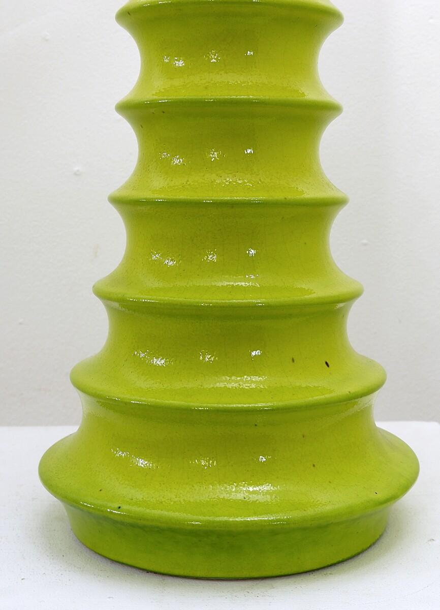 Mid-Century Modern Green Table Lamp, Ceramic, 1970s For Sale 5