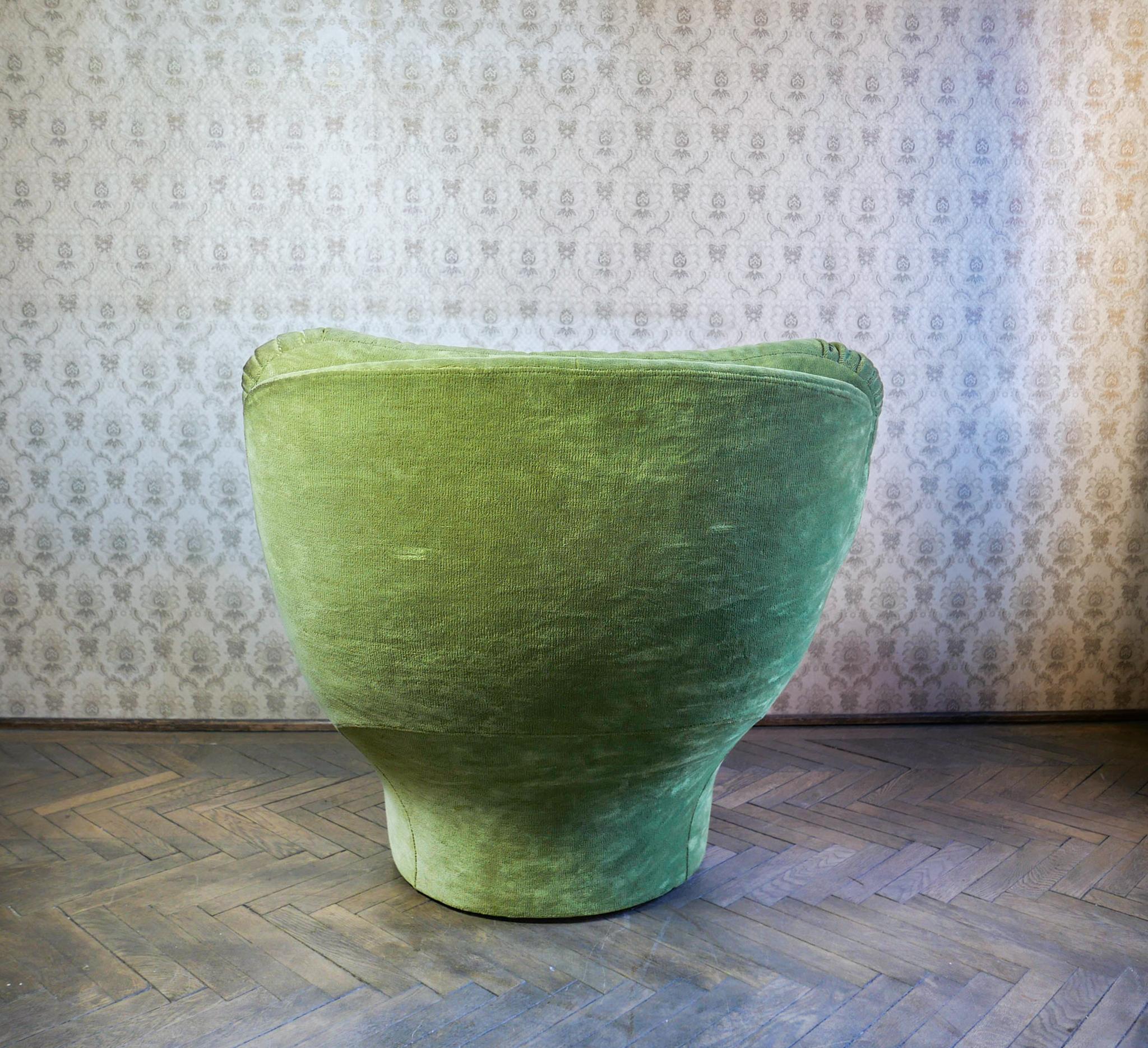 Late 20th Century Mid-Century Modern Green Velvet Lounge Chair by Michel Cadestin, France 1970s