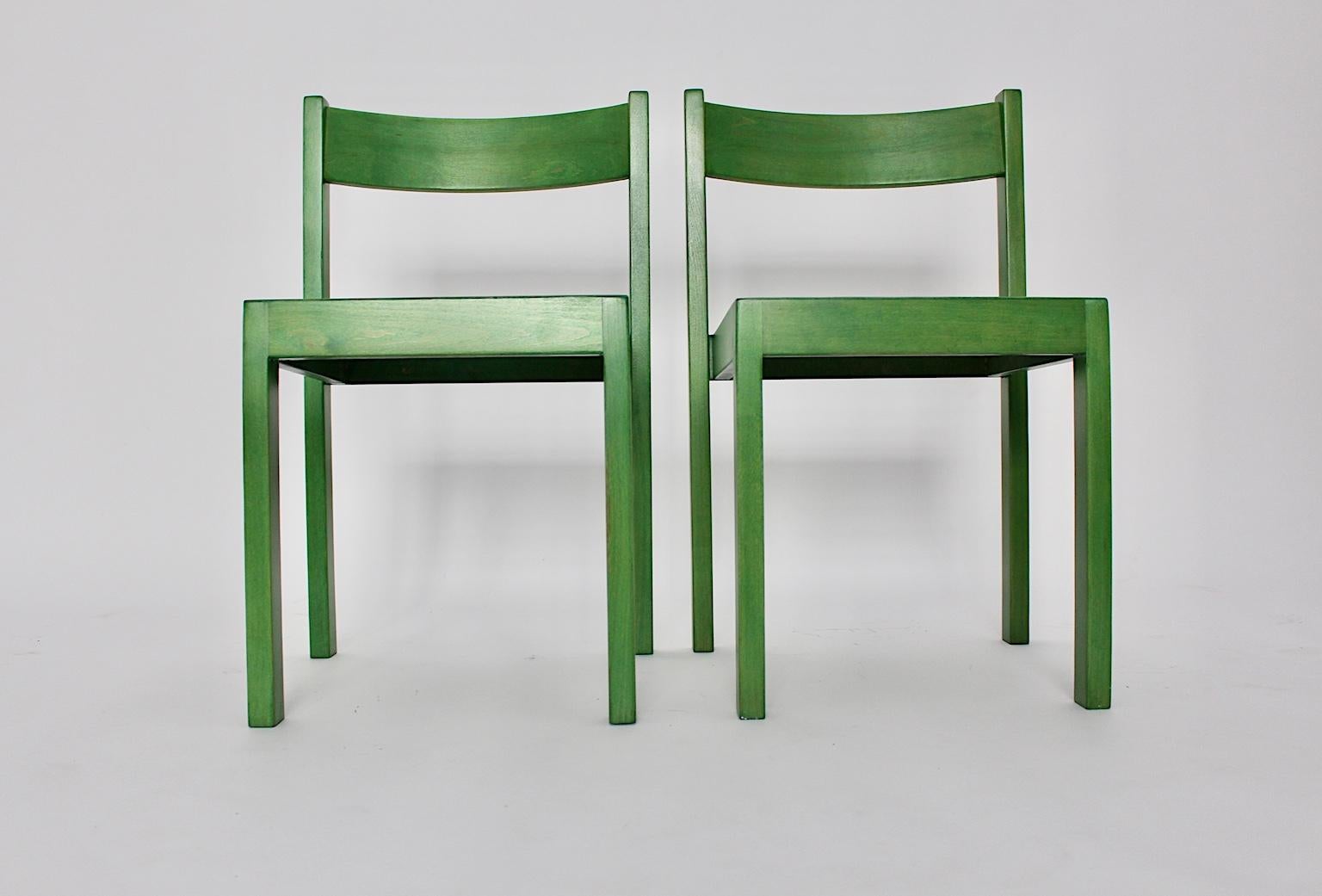 Mid-Century Modern Green Vintage Dining Chairs von Carl Auböck 1956 Wien (Buchenholz) im Angebot