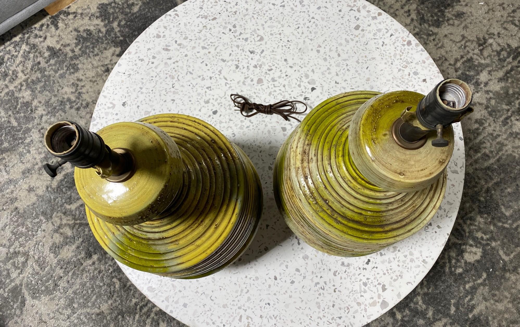 Mid-Century Modern Green Yellow Lava Glazed Studio Ceramic Pottery Table Lamps For Sale 13