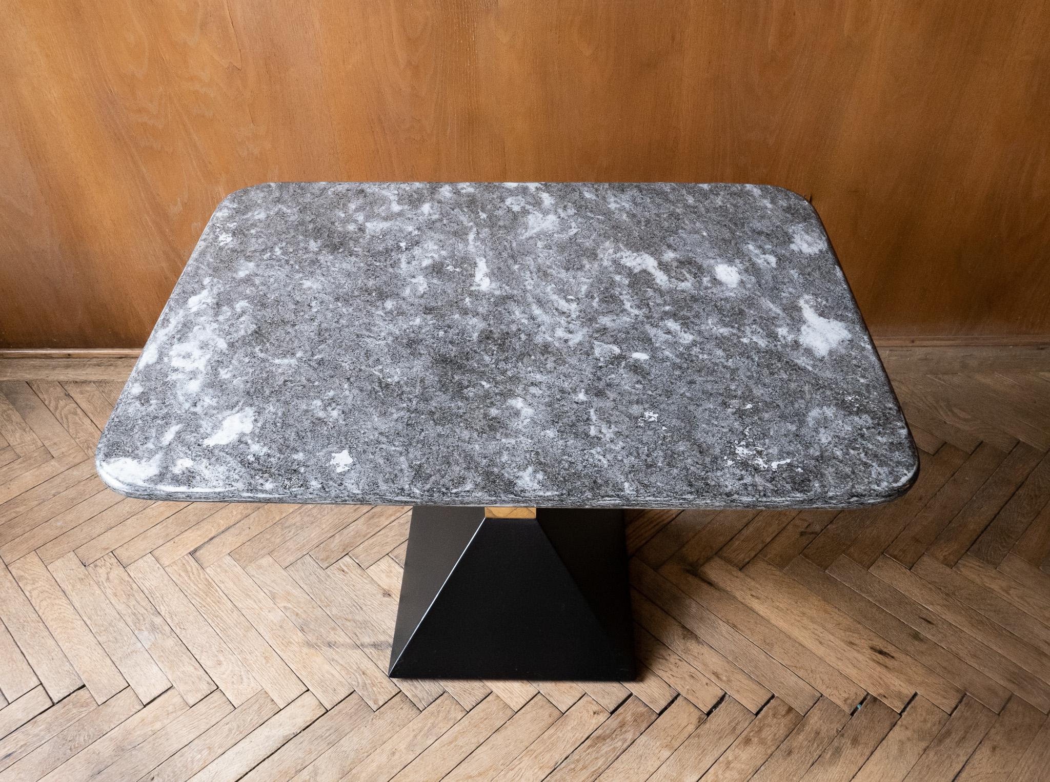 Mid-Century Modern Grey Granite Brass Side Table, Italy, 1970s 1