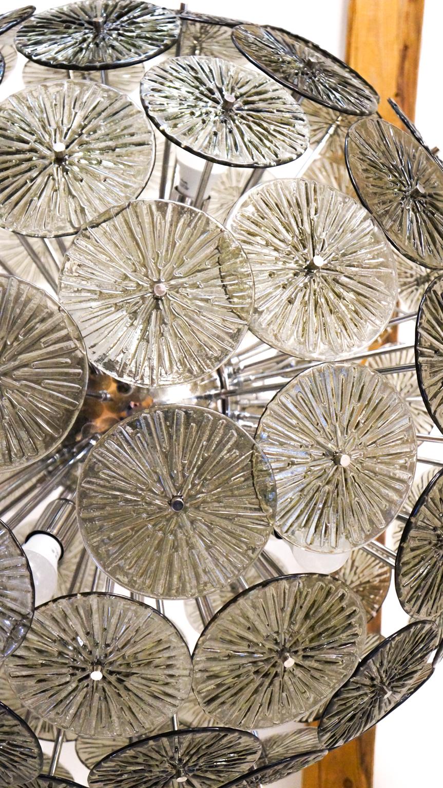 Moderner Dischi-Lüster aus grauem Muranoglas von Alberto Donà aus der Jahrhundertmitte:: 1990er Jahre (Moderne der Mitte des Jahrhunderts) im Angebot