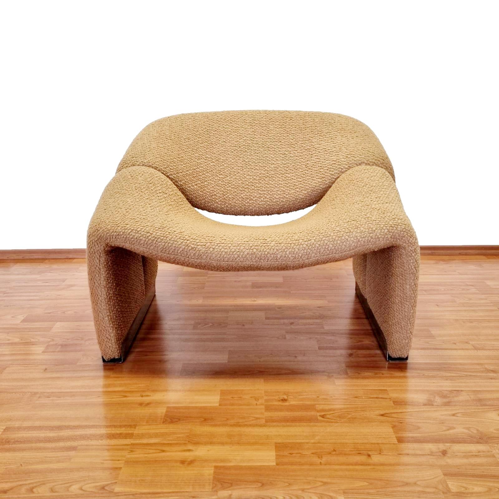 Fabric Mid Century Modern Groovy F598 chair by Pierre Paulin, 70s