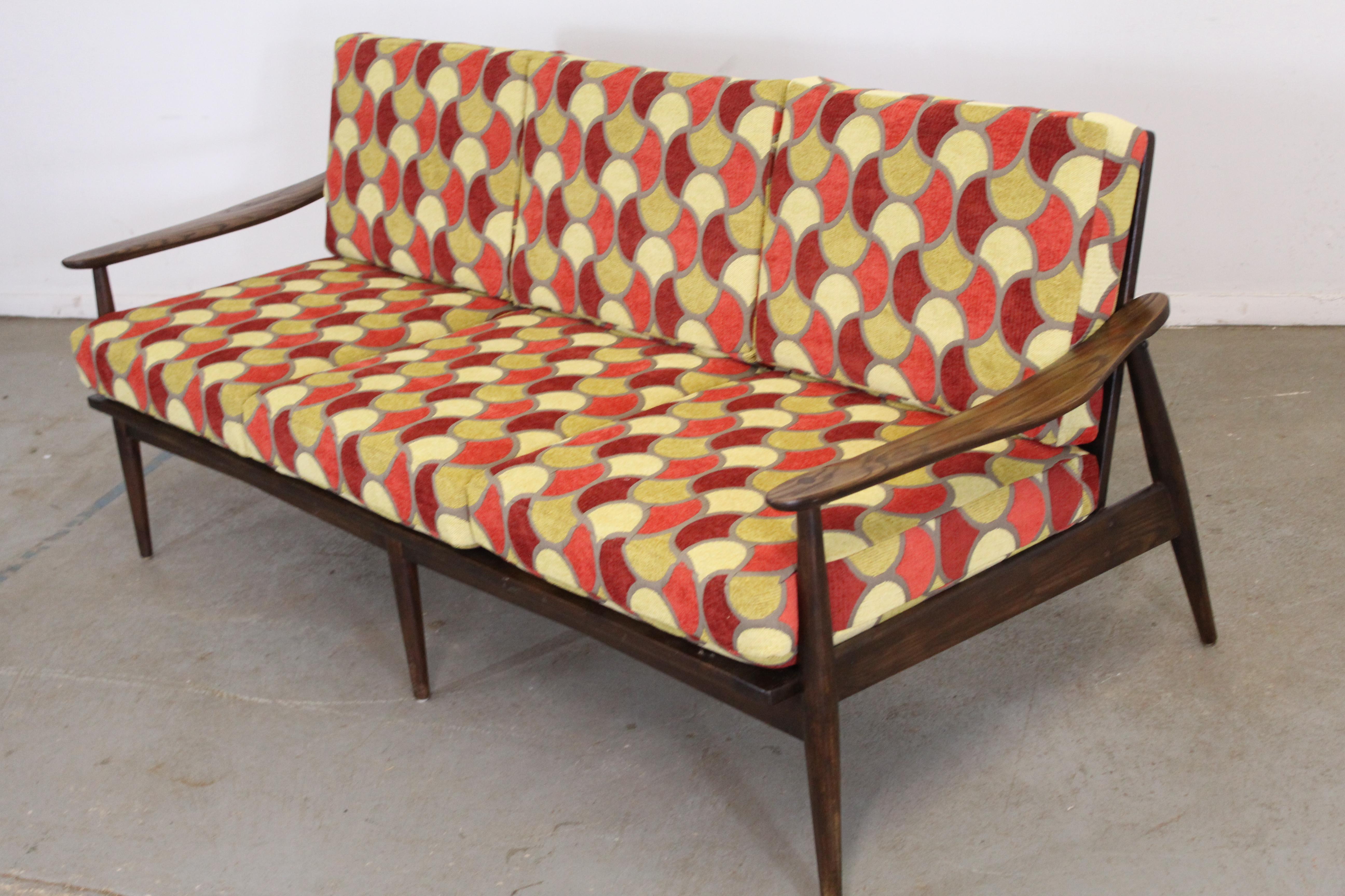 Mid-Century Modern Groovy Geometric 3 Cushion Open Arm Walnut Sofa In Good Condition For Sale In Wilmington, DE